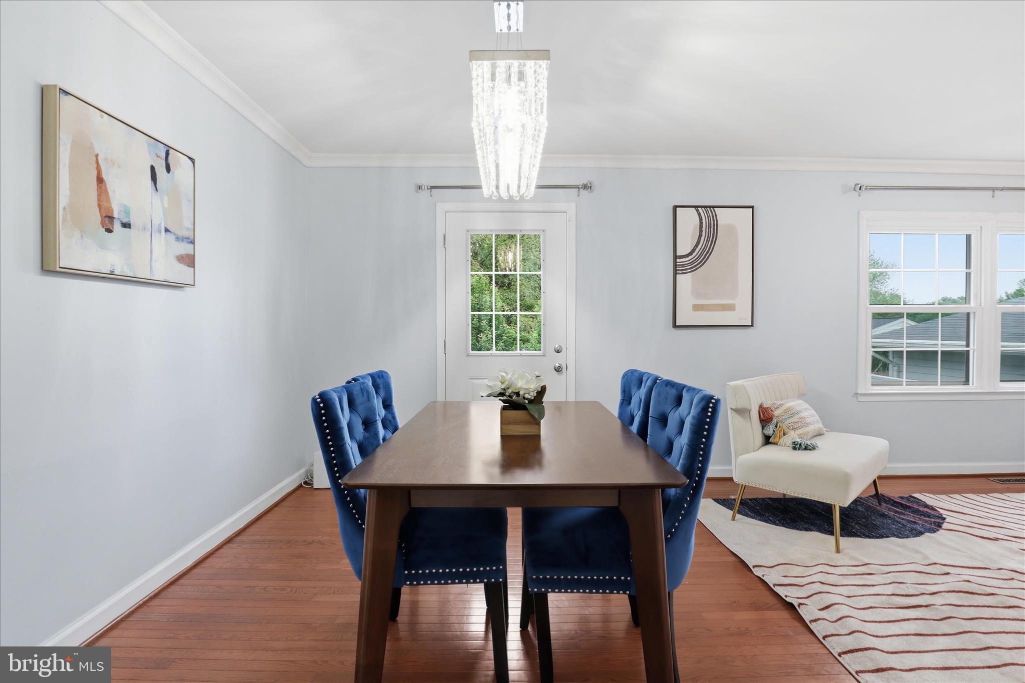 CRESTBROOK - Residential