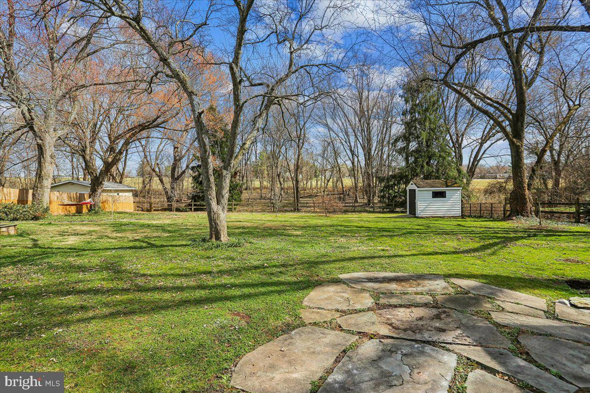 BARNESVILLE OUTSIDE - Residential