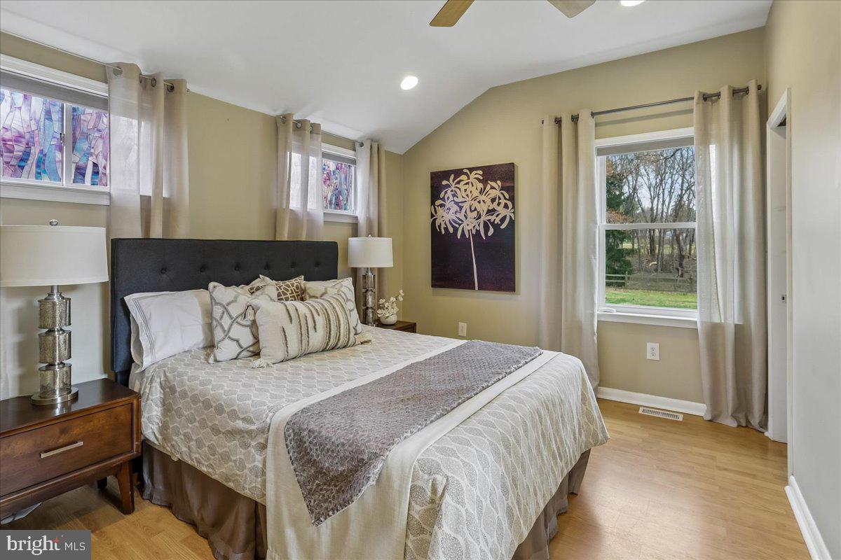 BARNESVILLE OUTSIDE - Residential