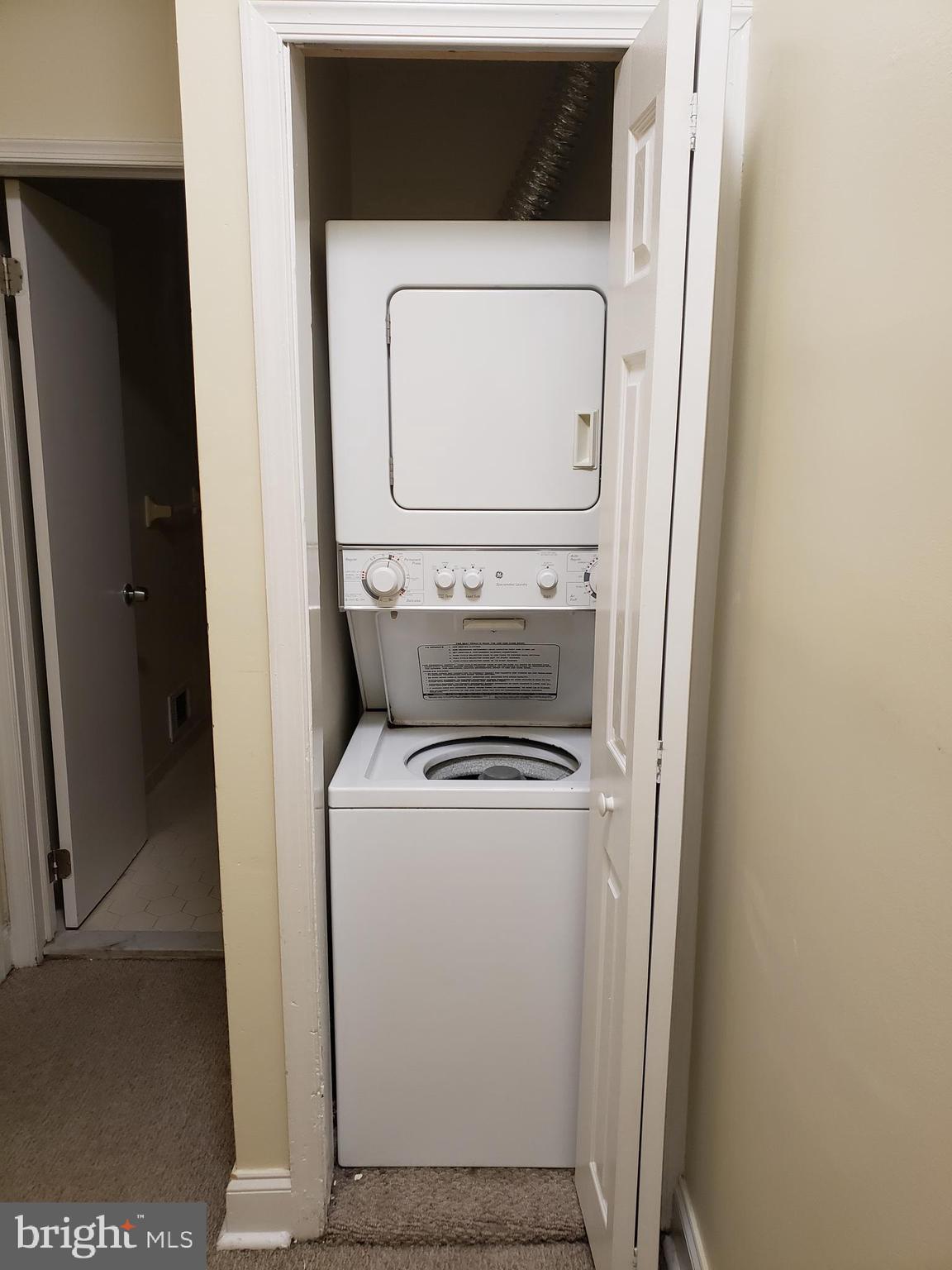 OLD CITY - Residential Lease