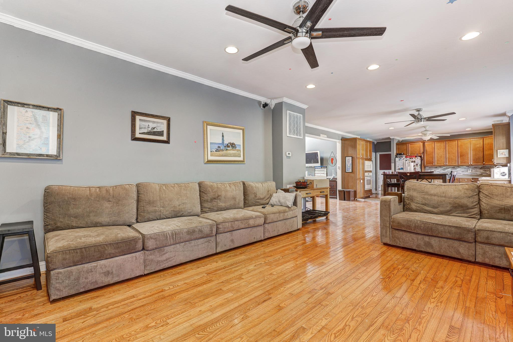 ROUSBY HALL WOODS - Residential