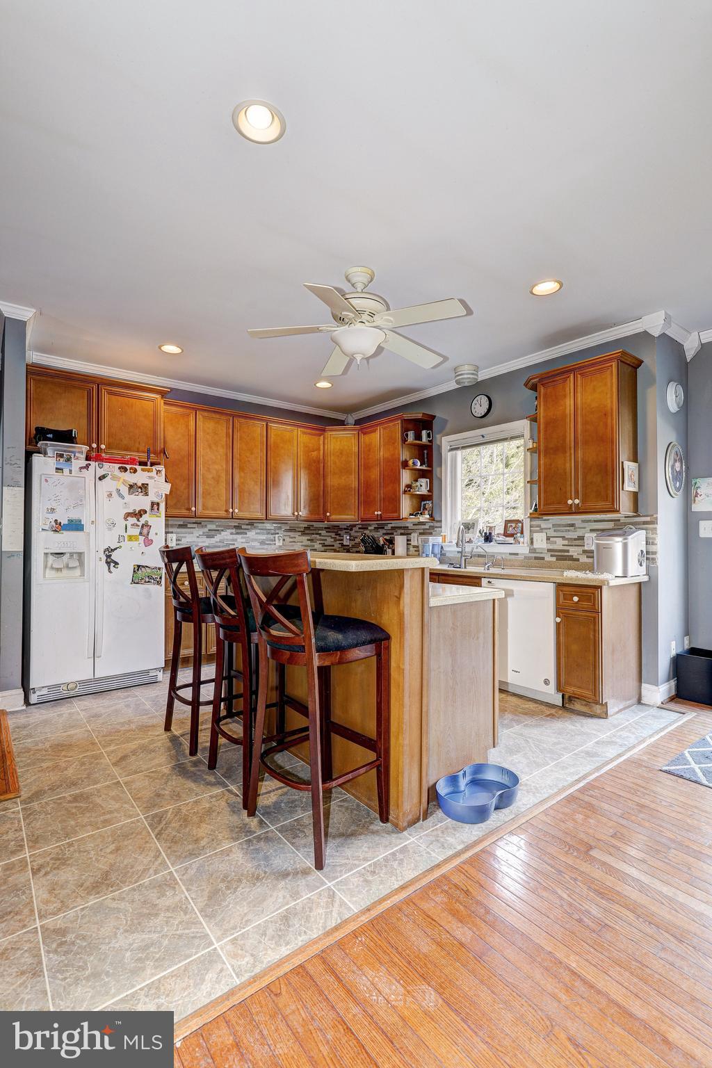 ROUSBY HALL WOODS - Residential