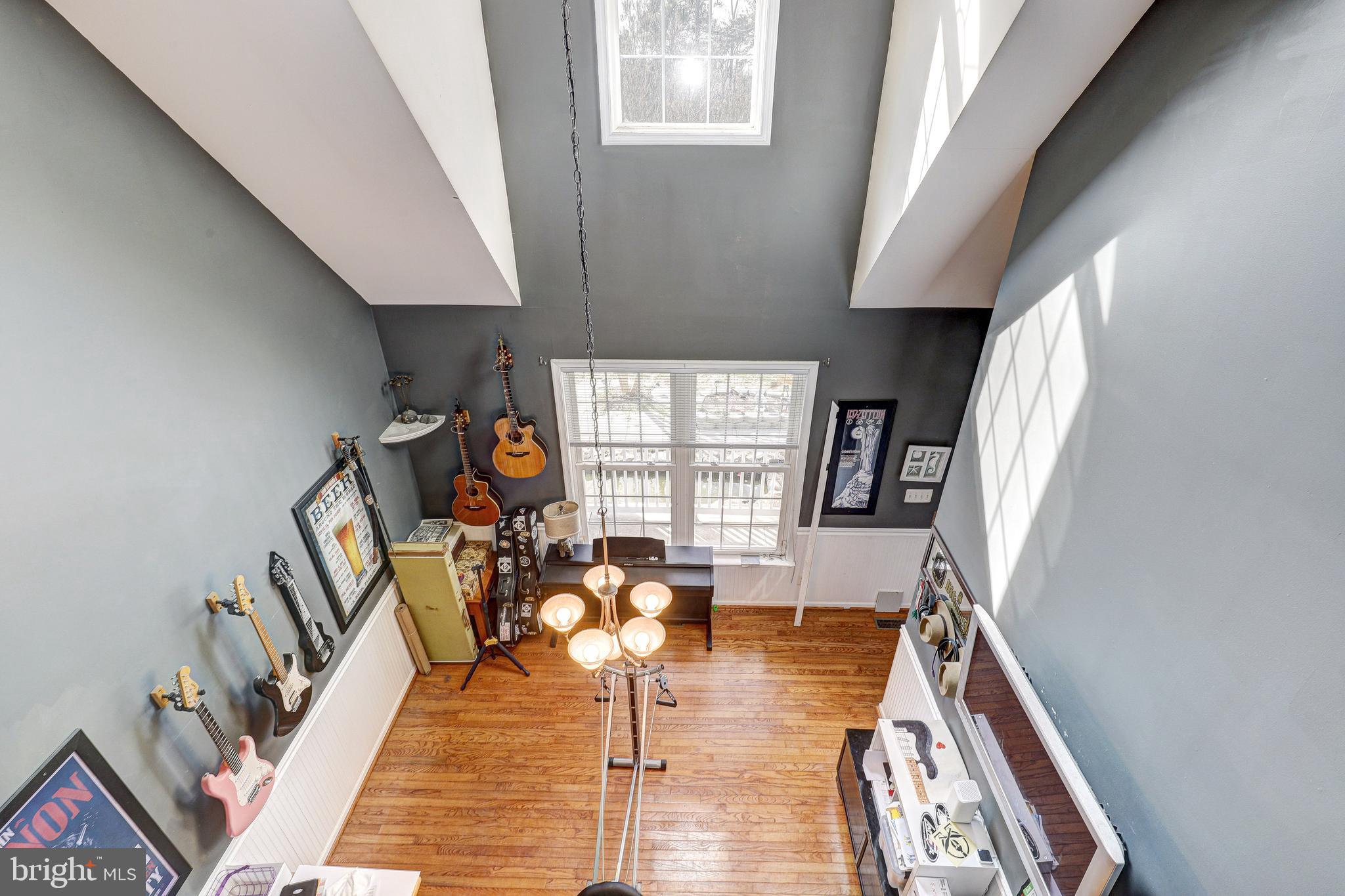 ROUSBY HALL WOODS - Residential