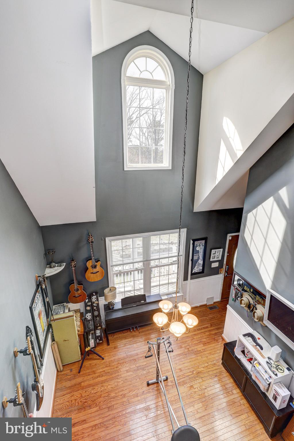 ROUSBY HALL WOODS - Residential