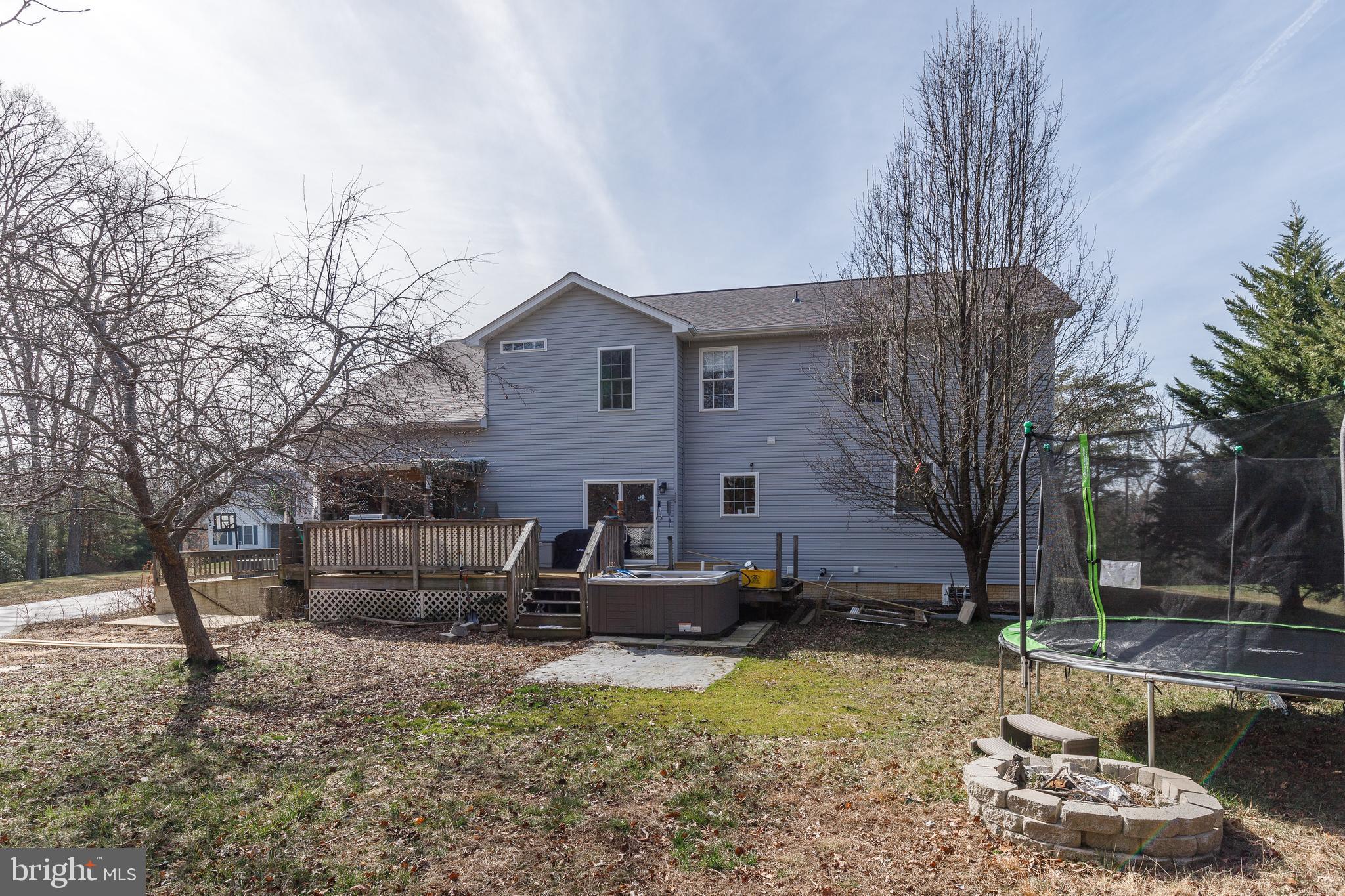 ROUSBY HALL WOODS - Residential