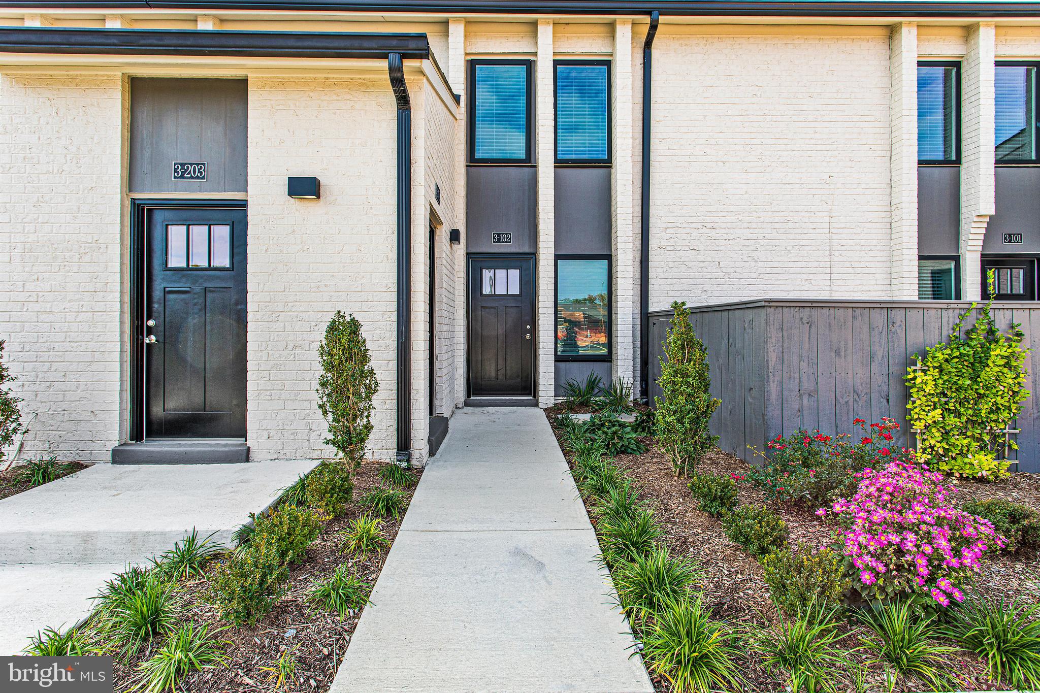 MONTGOMERY VILLAGE - Residential