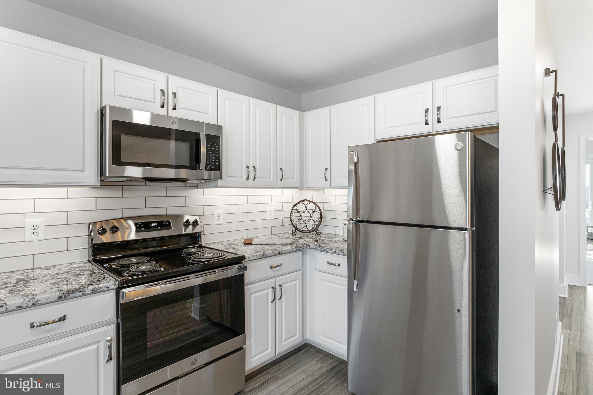 MONTGOMERY VILLAGE - Residential