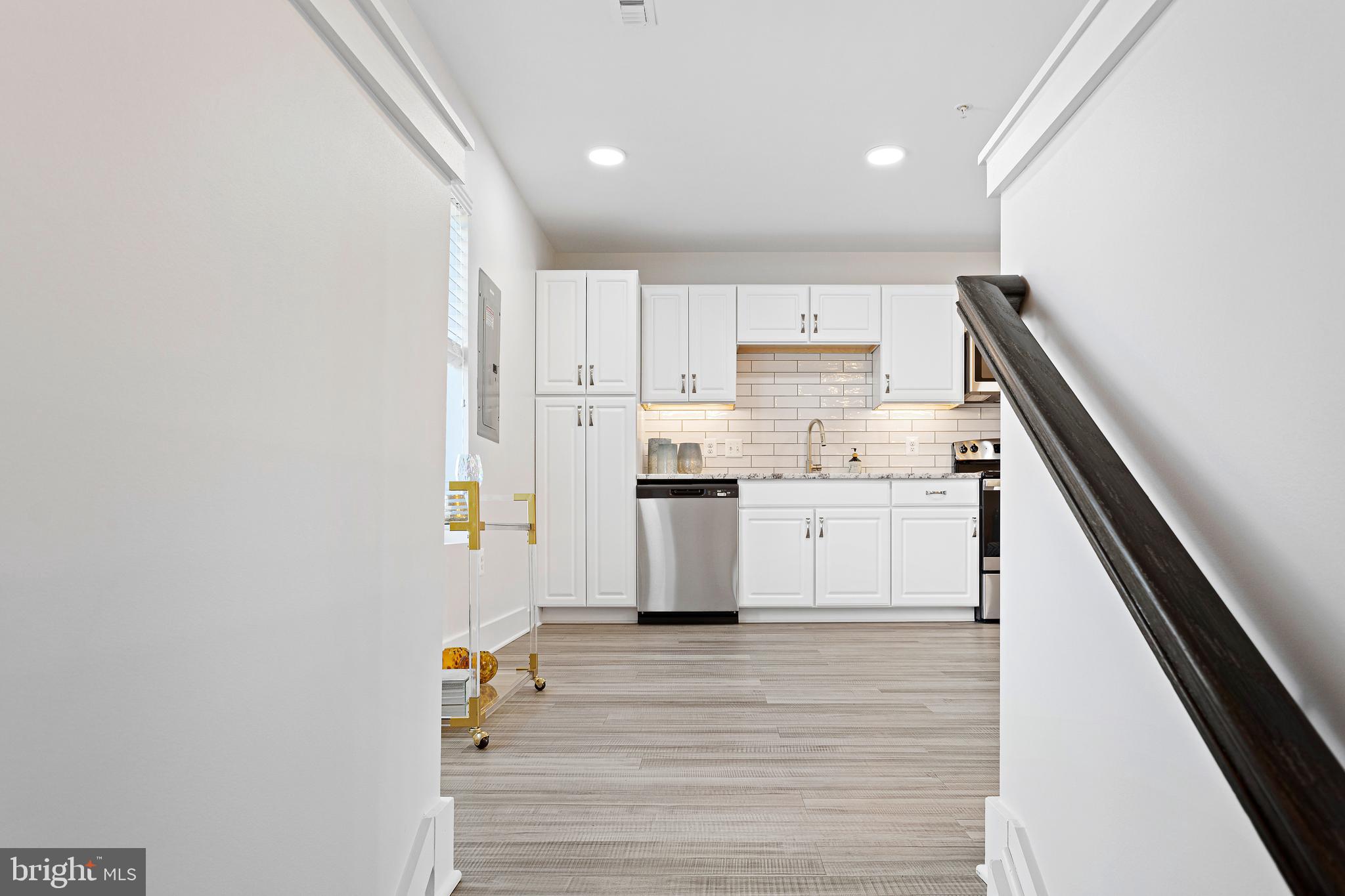 MONTGOMERY VILLAGE - Residential