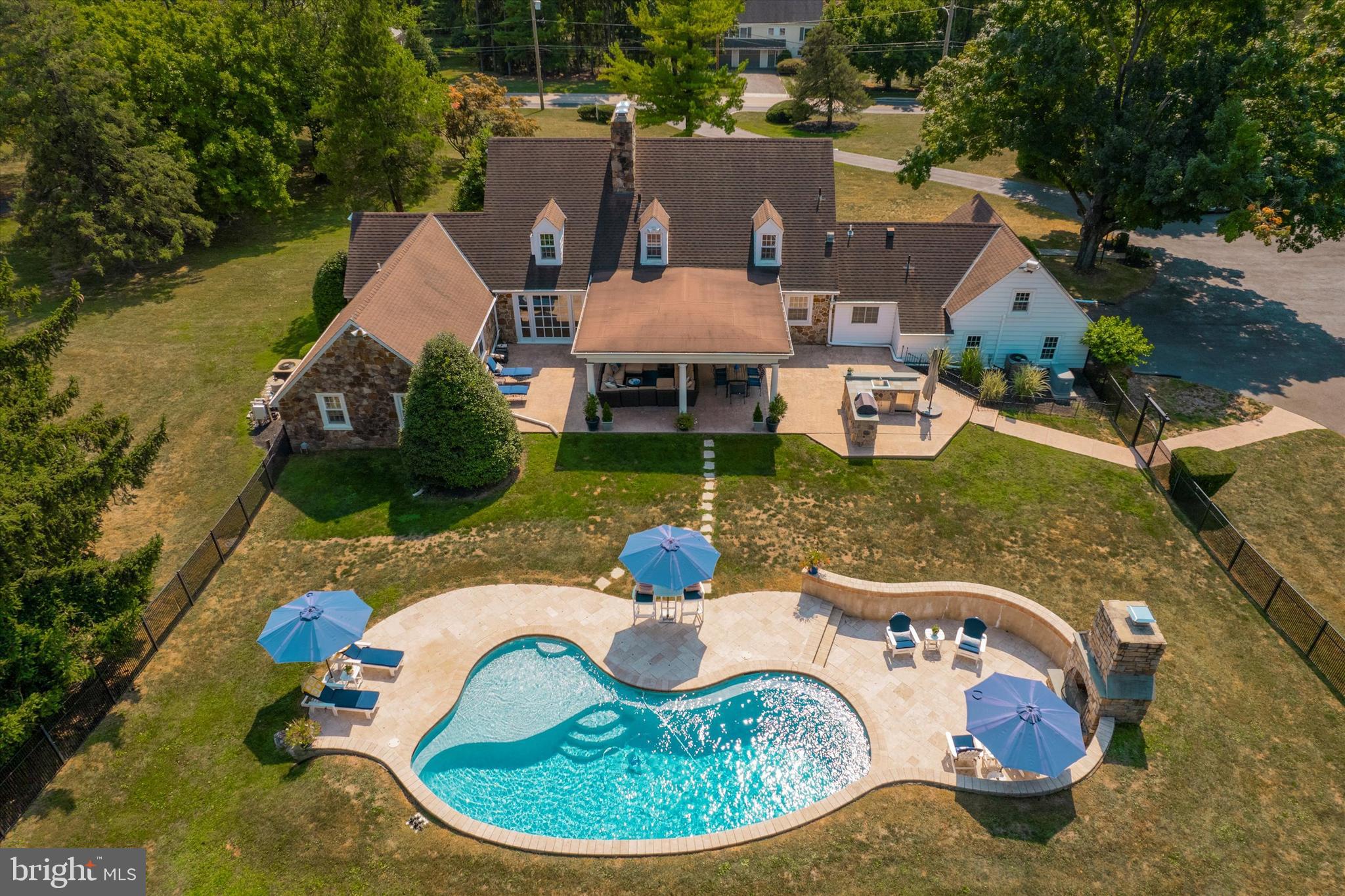 FLOURTOWN - Residential