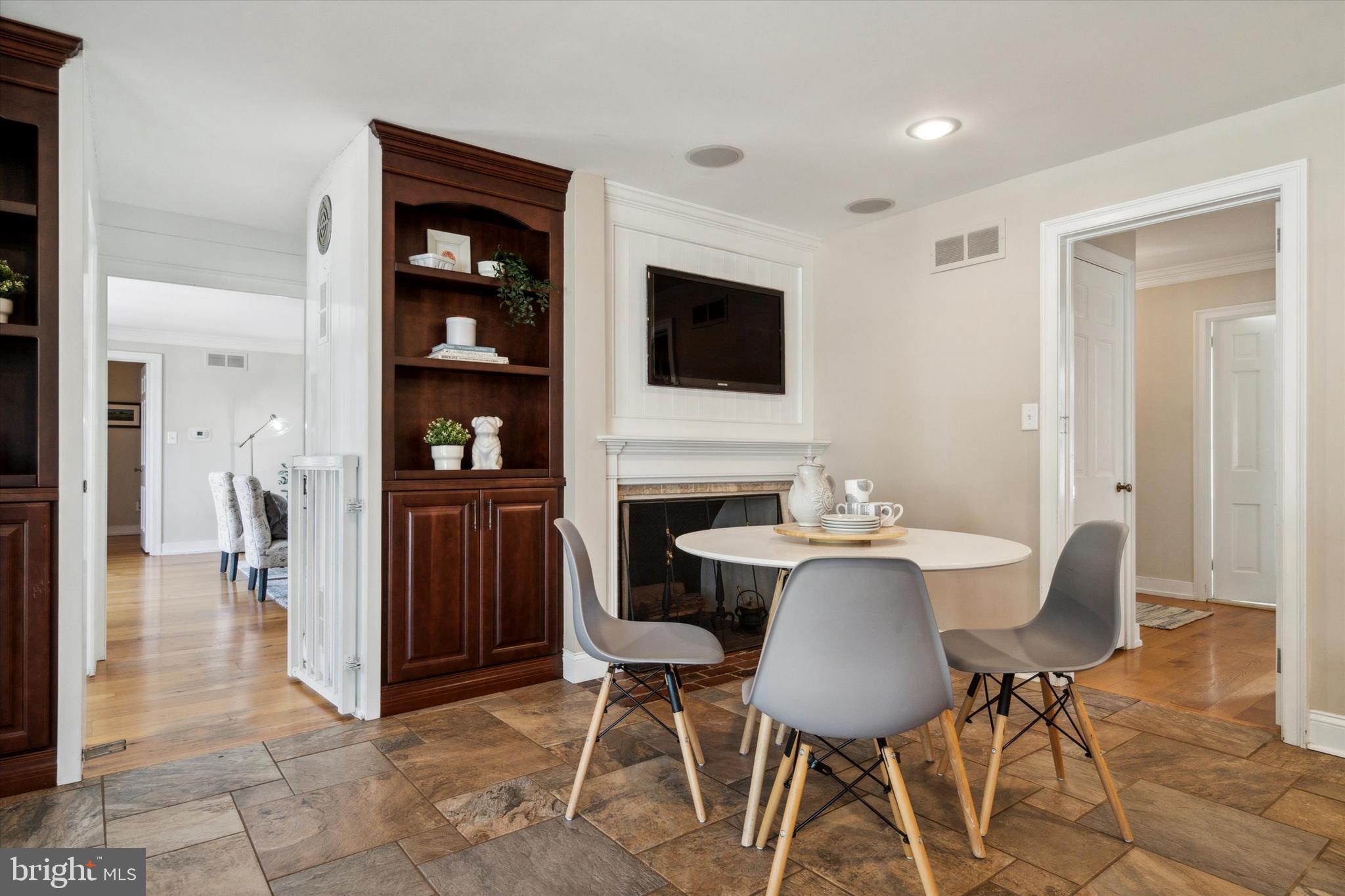 FLOURTOWN - Residential