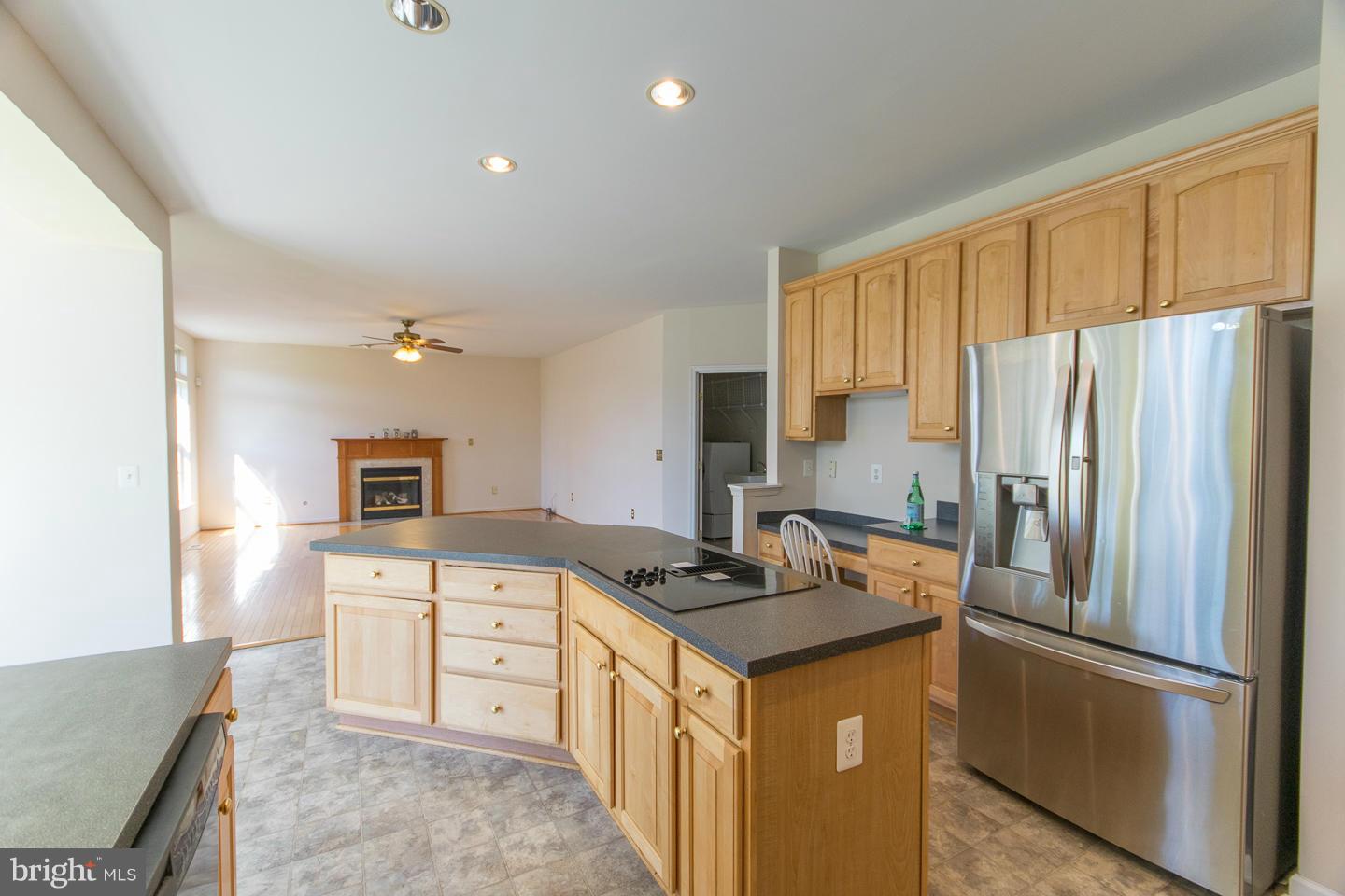 LOCUST HILL - Residential