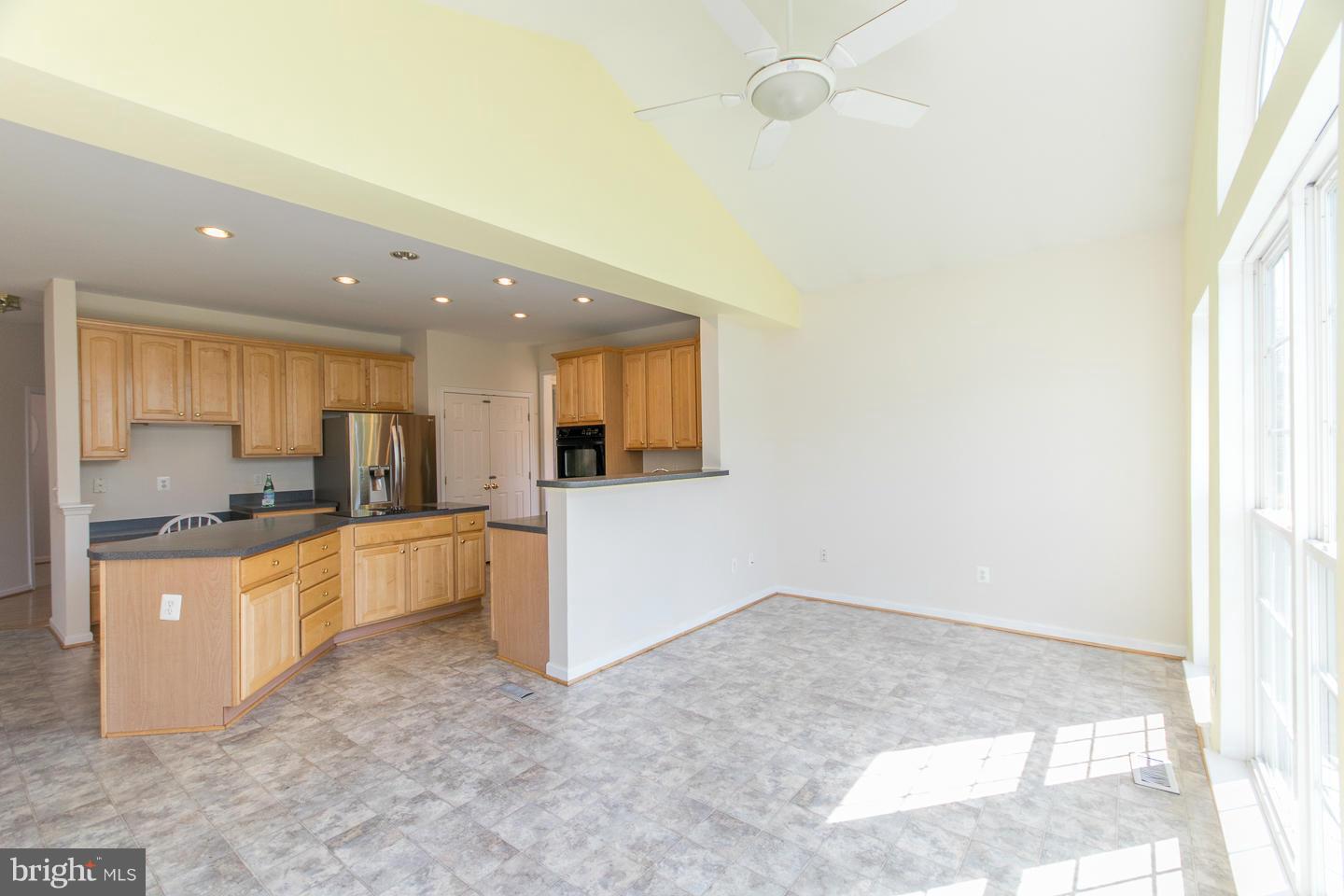 LOCUST HILL - Residential