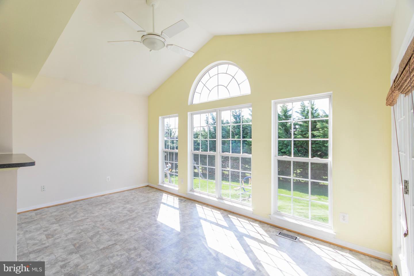 LOCUST HILL - Residential