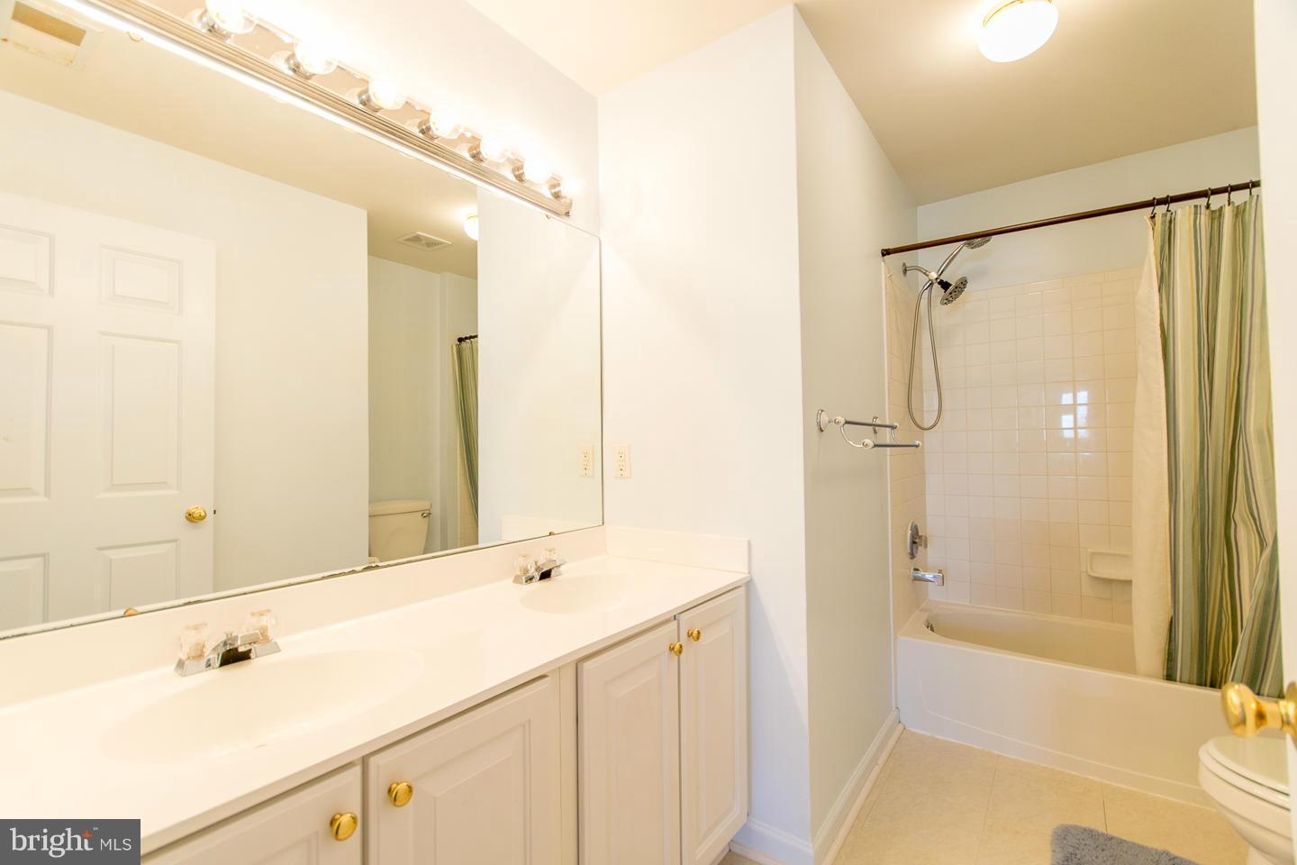 LOCUST HILL - Residential