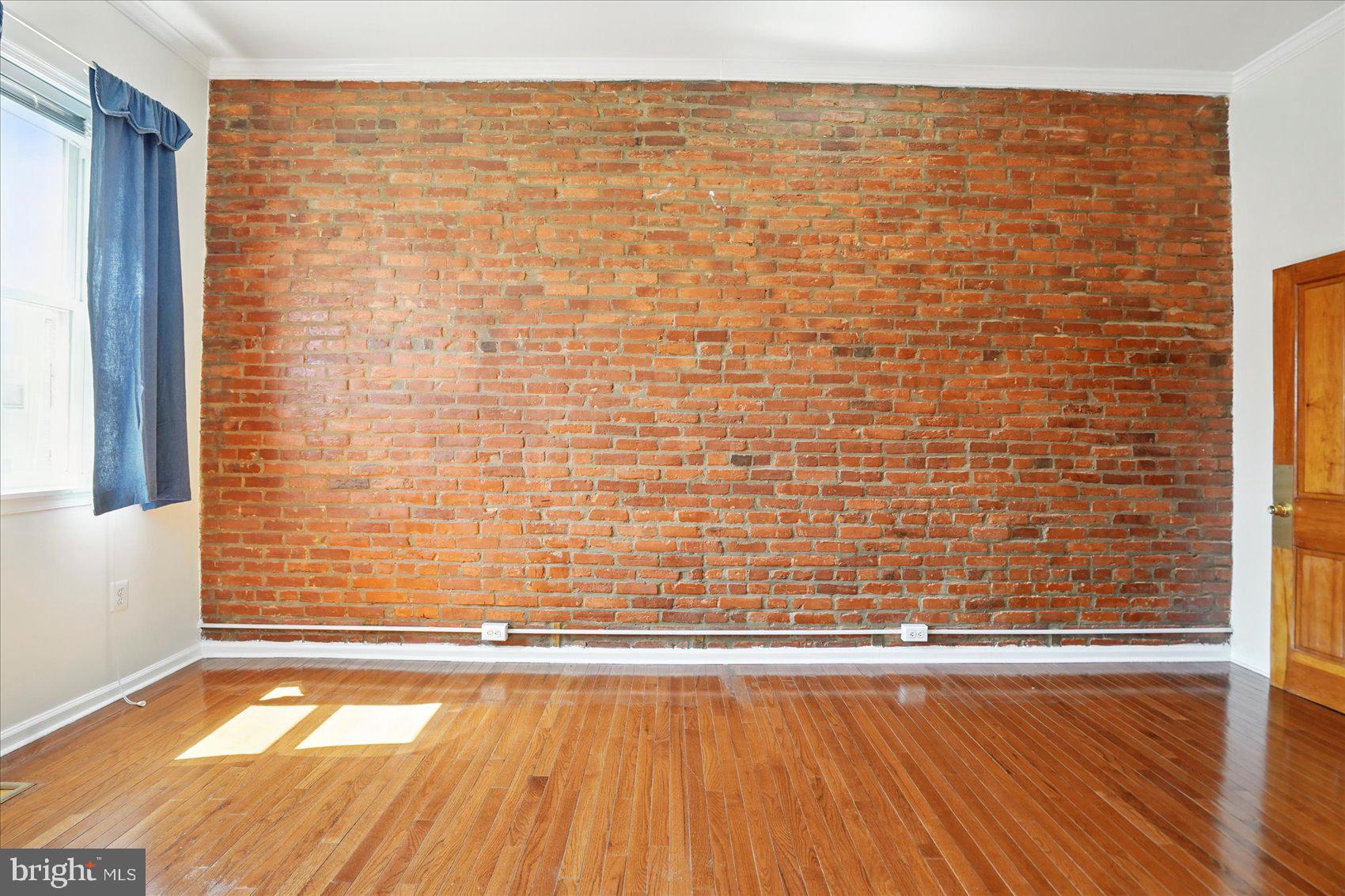 HIGHLANDTOWN - Residential