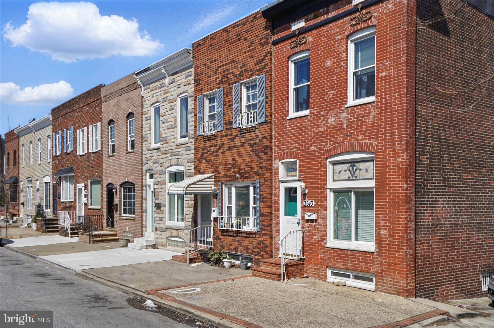 HIGHLANDTOWN - Residential