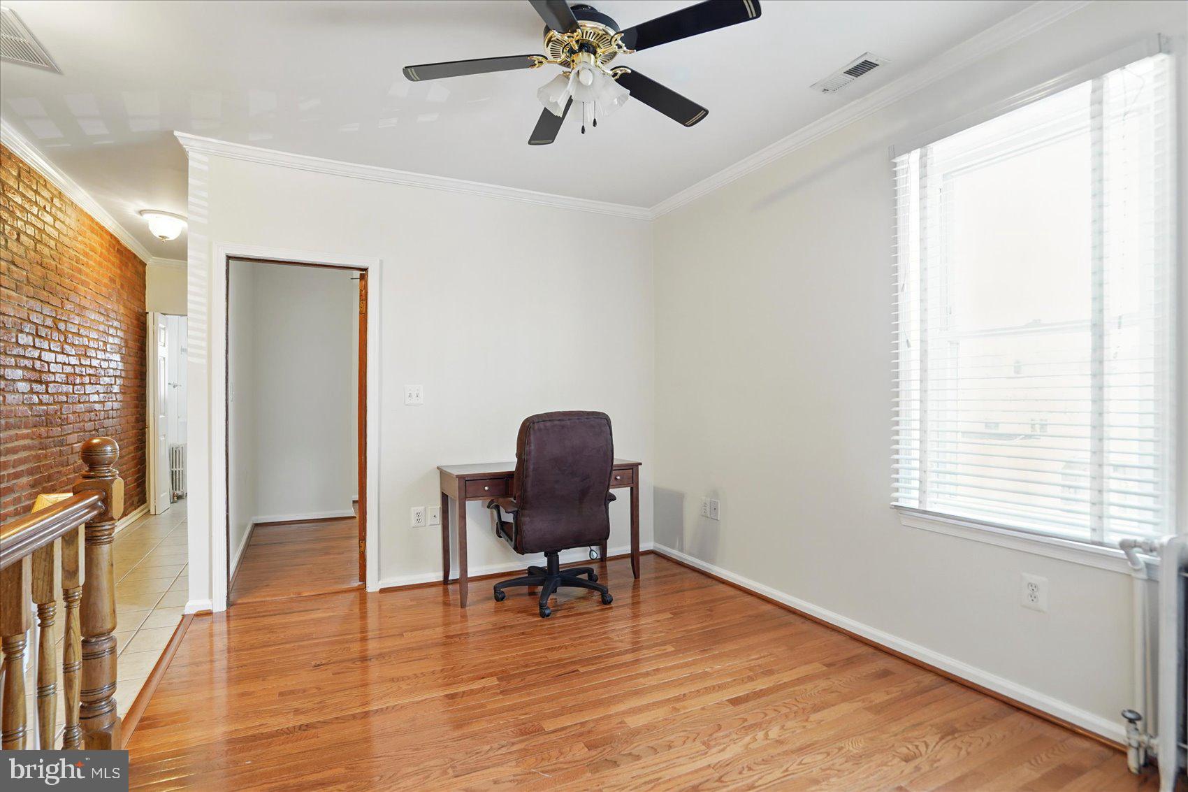 HIGHLANDTOWN - Residential