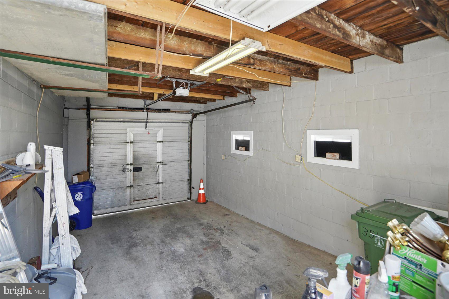 HIGHLANDTOWN - Residential