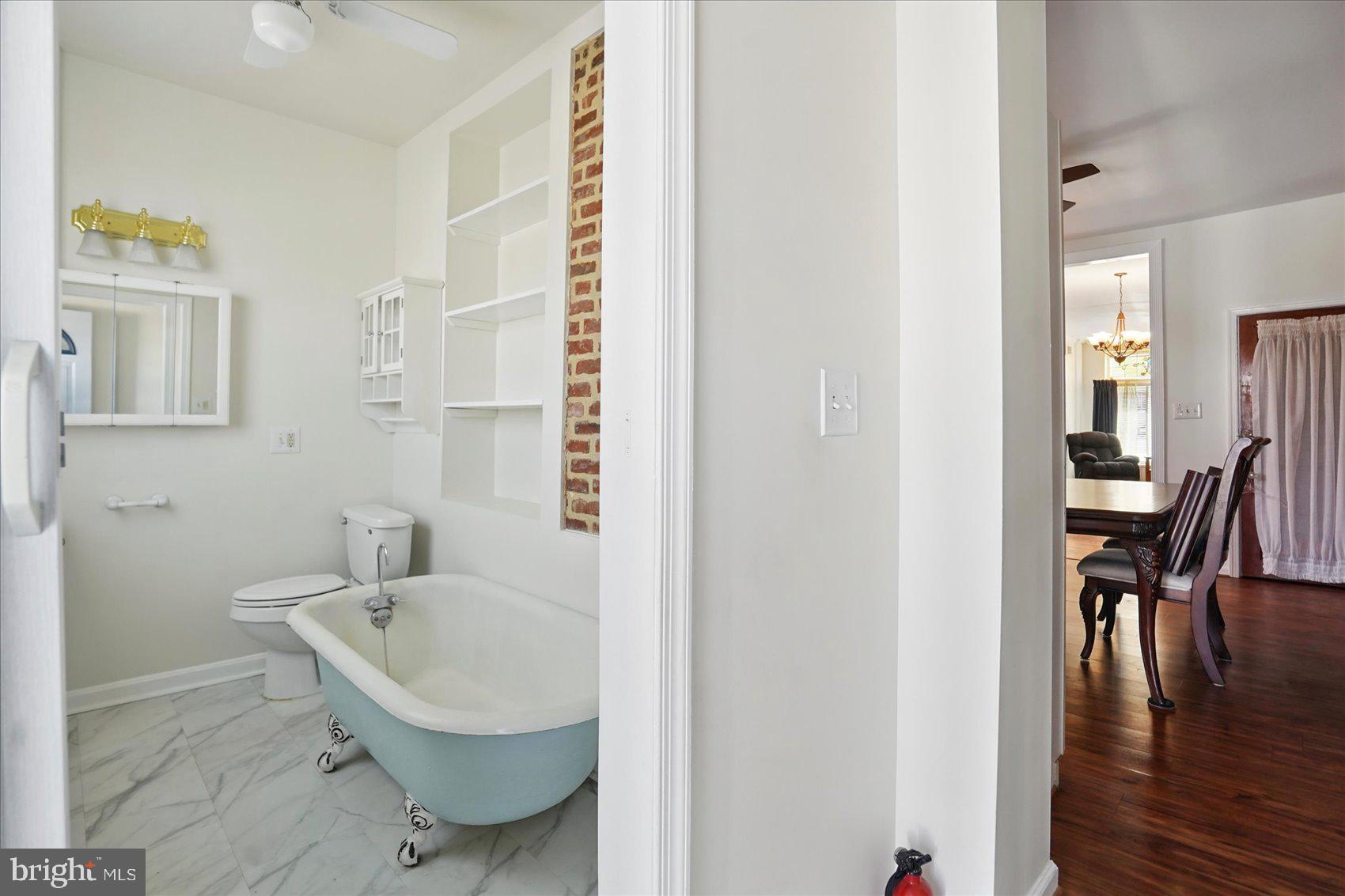 HIGHLANDTOWN - Residential