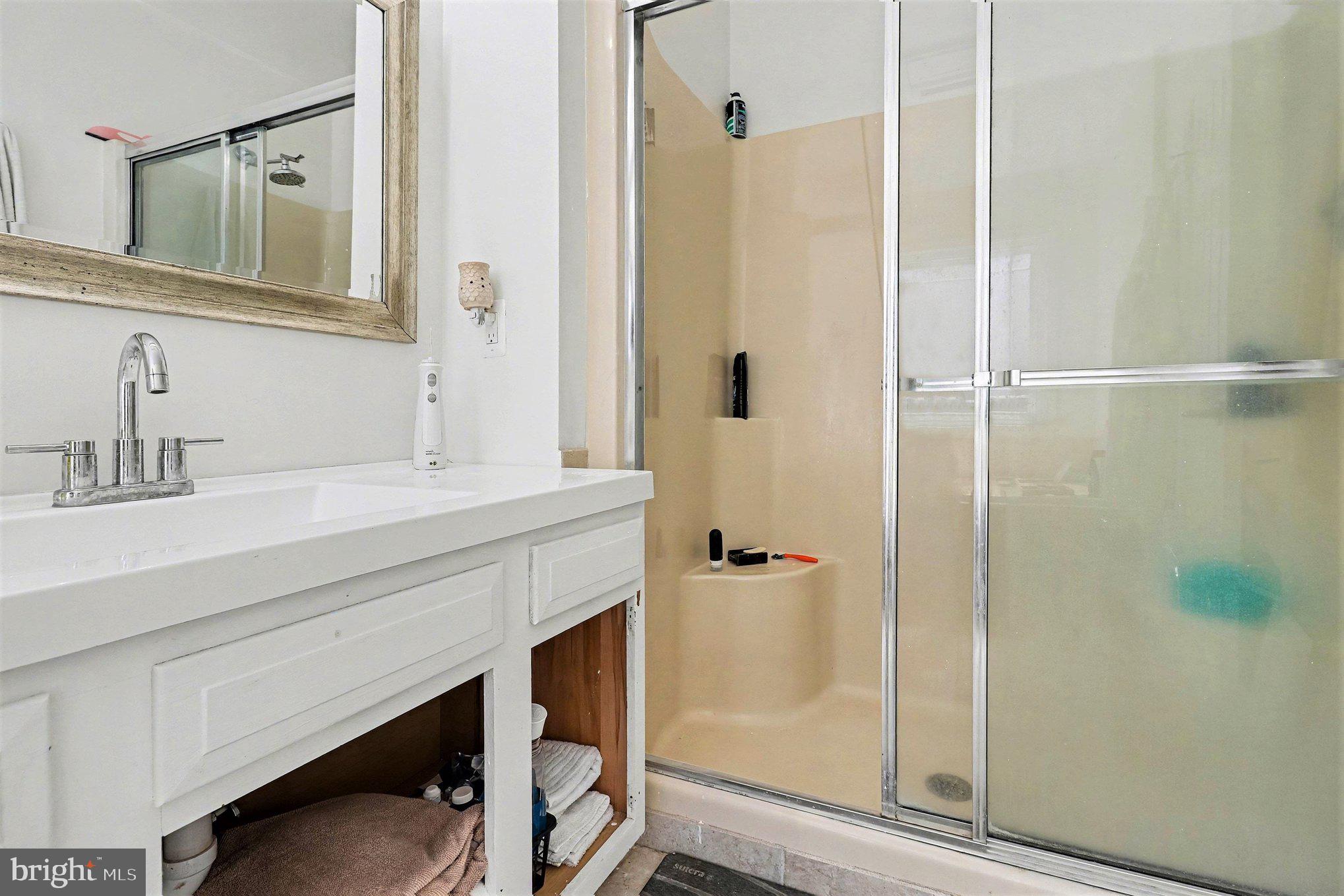 CANTERBURY - Residential