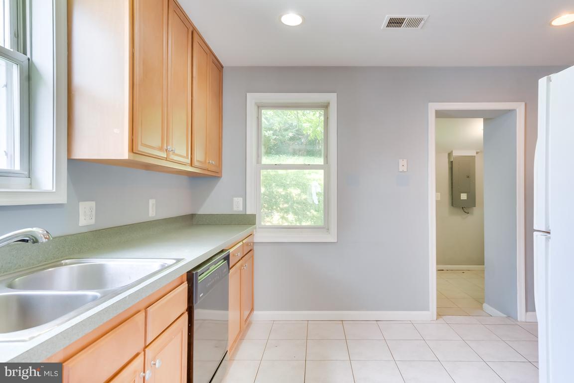 BRANWELL PARK - Residential Lease