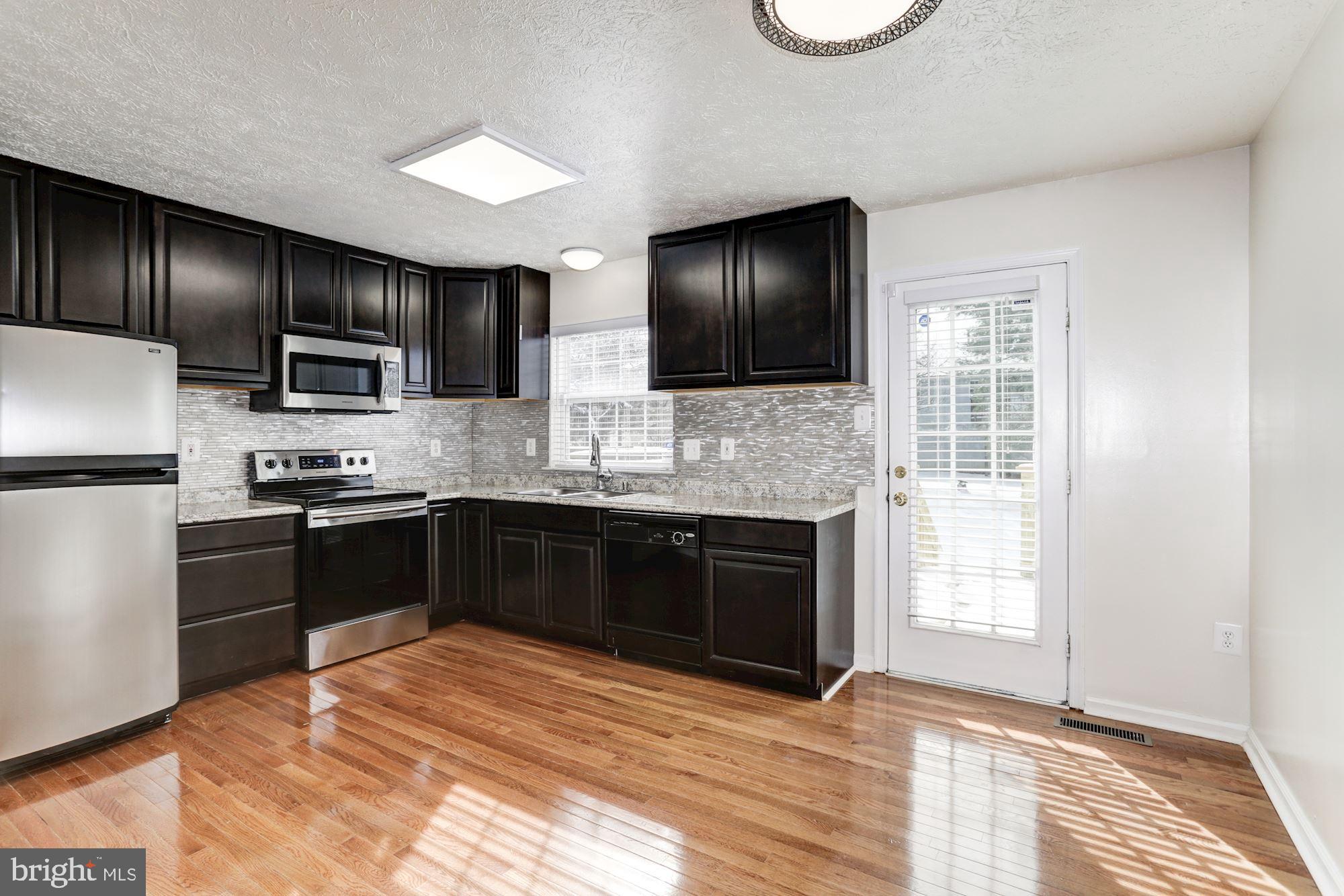 VILLAGE OF PAINTERS MILL - Residential