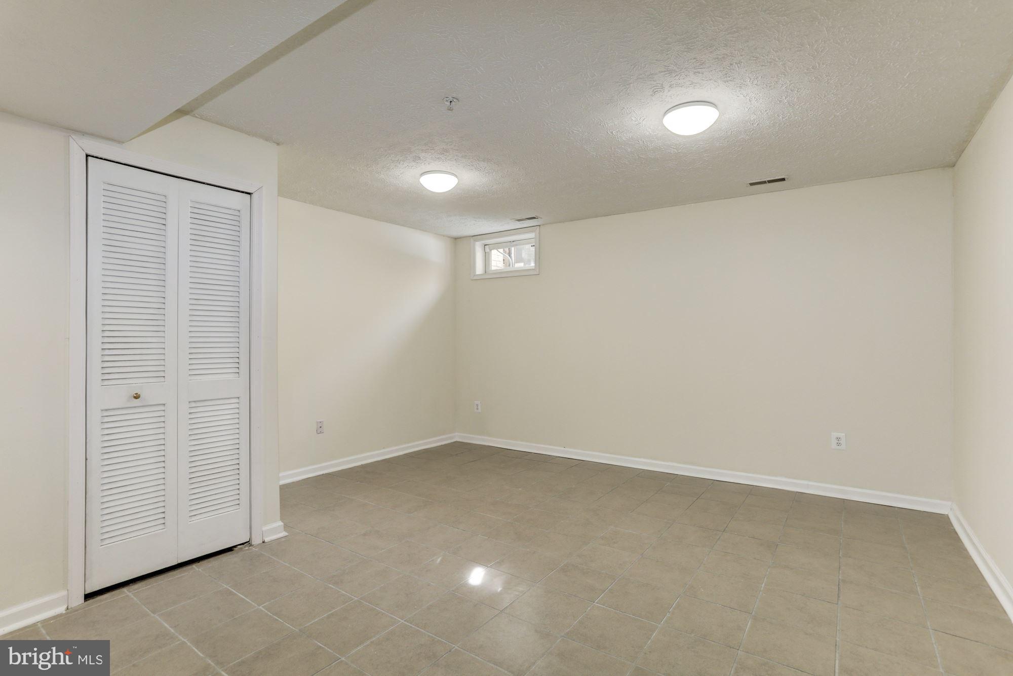 VILLAGE OF PAINTERS MILL - Residential