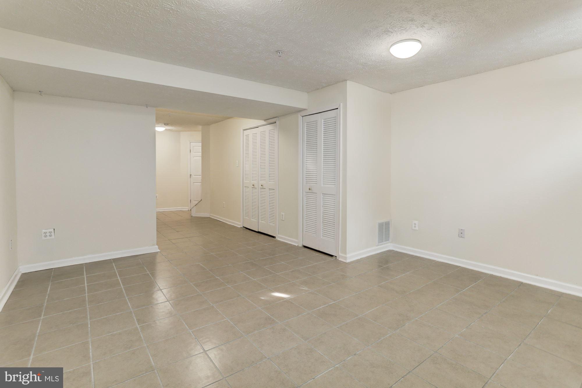 VILLAGE OF PAINTERS MILL - Residential