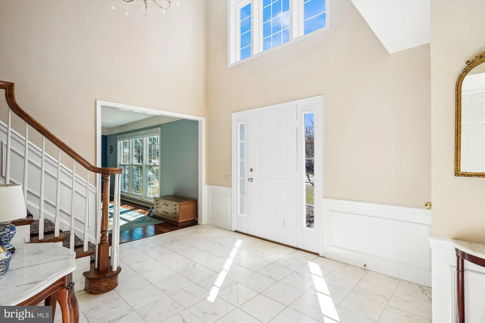 Fairfax, Virginia 22030, United States, 5 Bedrooms Bedrooms, ,5 BathroomsBathrooms,Residential,Contingent,77743