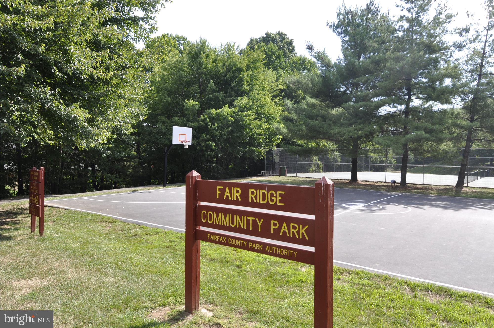 HAMPTON CHASE - Residential