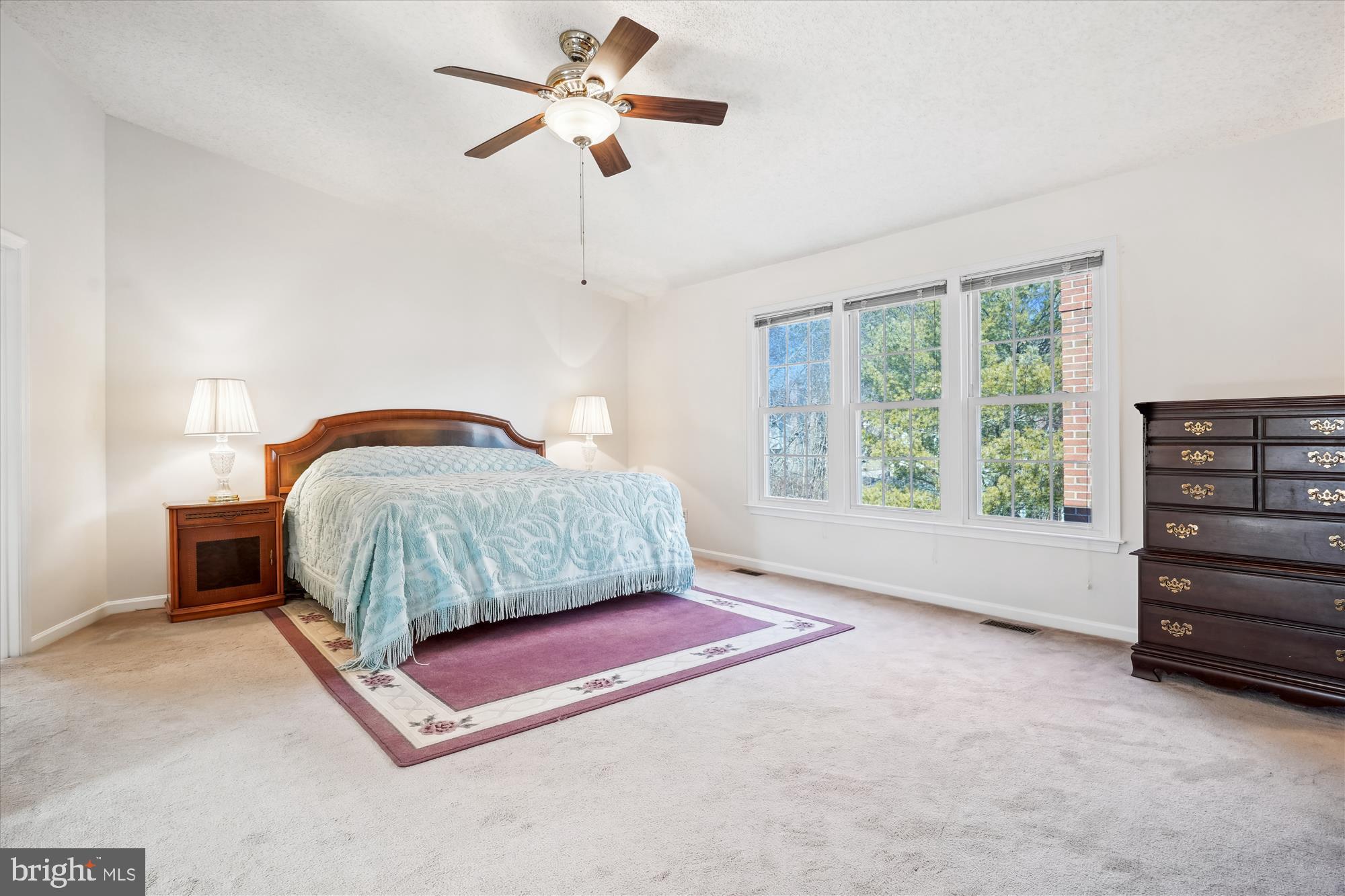 HAMPTON CHASE - Residential