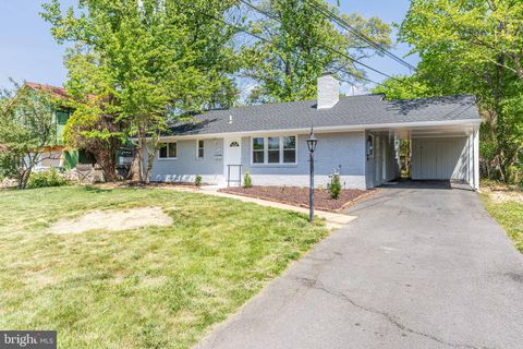 Photo of 5506 Joplin Street, SPRINGFIELD, VA 22151 (MLS # VAFX2306100)