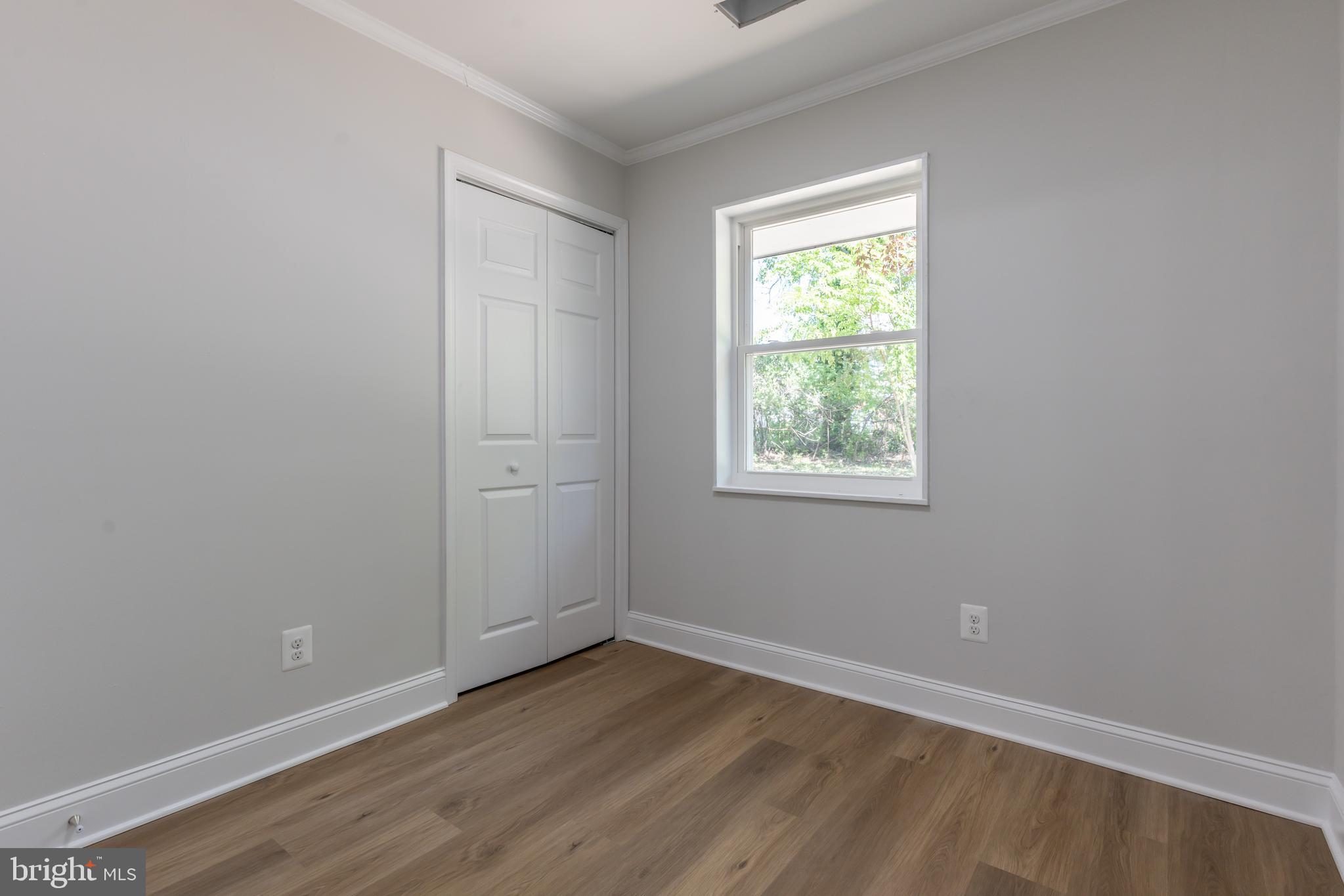 NORTH SPRINGFIELD - Residential