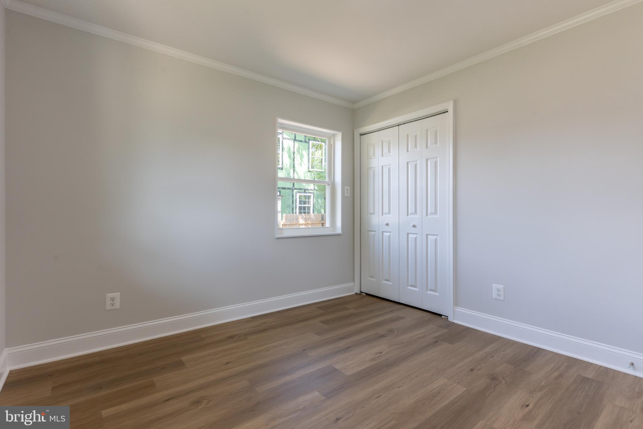 NORTH SPRINGFIELD - Residential