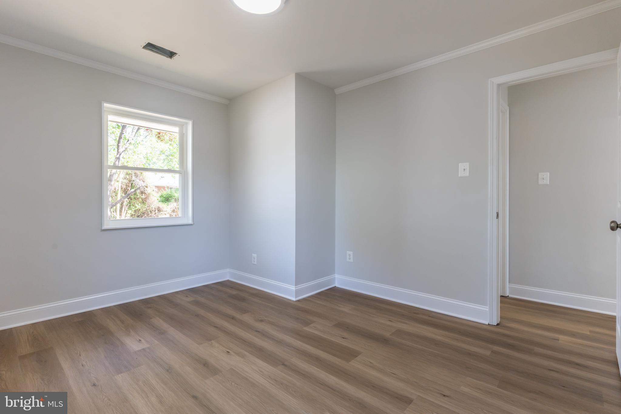 NORTH SPRINGFIELD - Residential