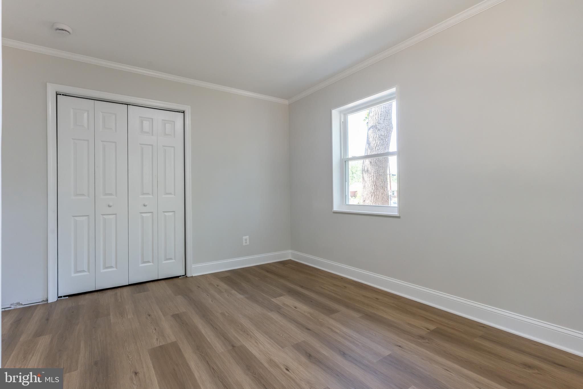 NORTH SPRINGFIELD - Residential