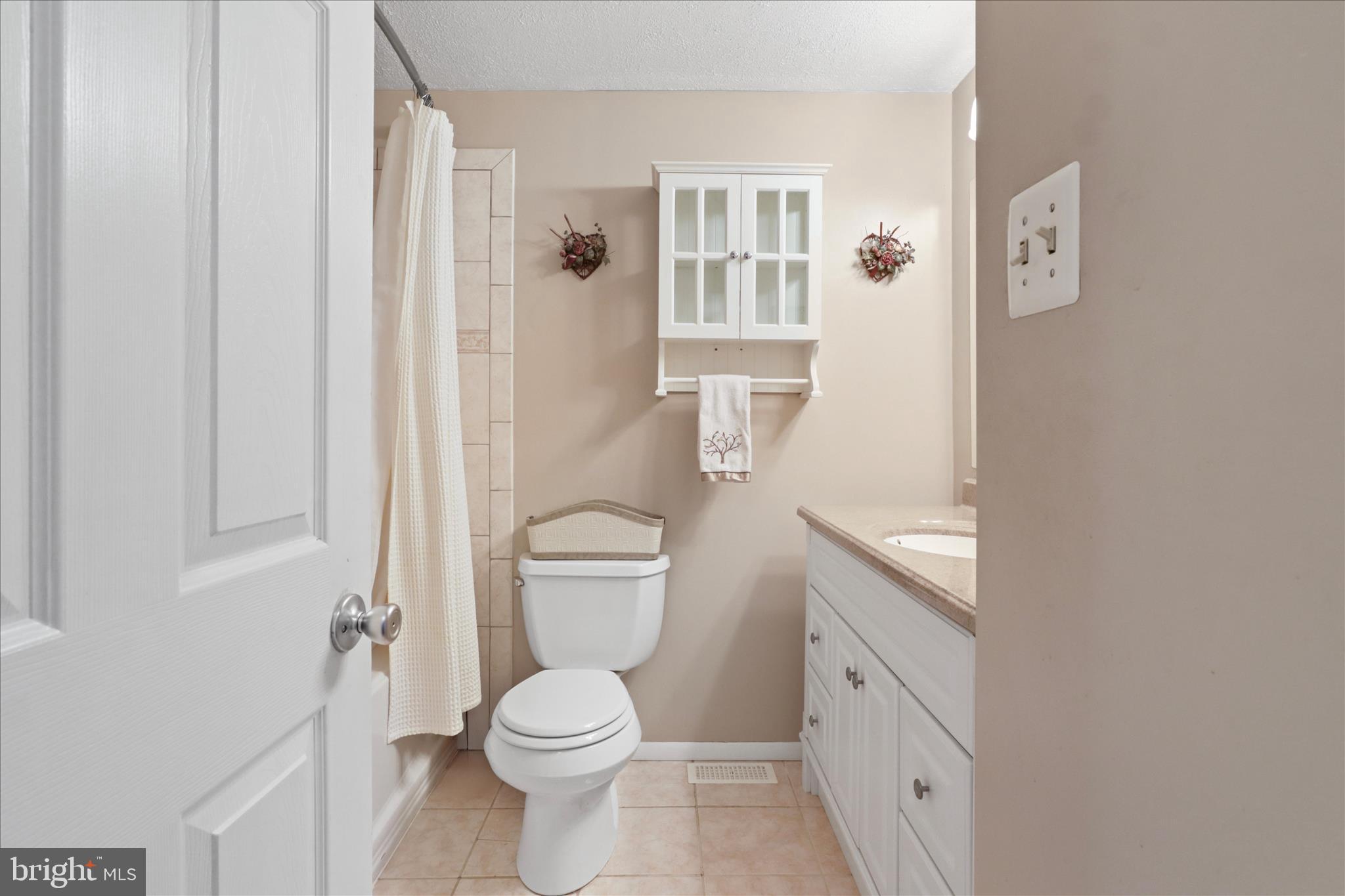 WICKFORD - Residential