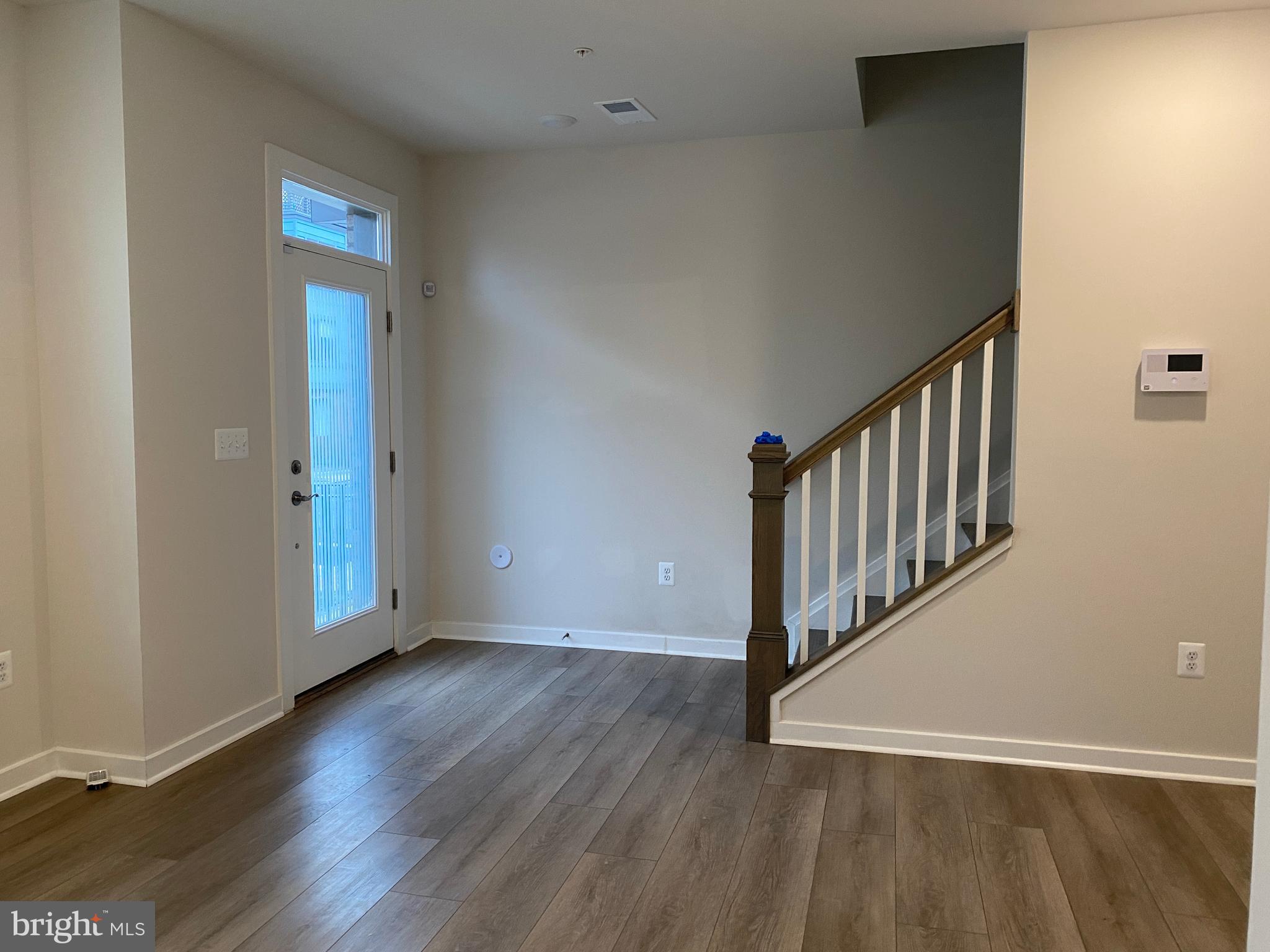 16356 COLUMBUS AVENUE