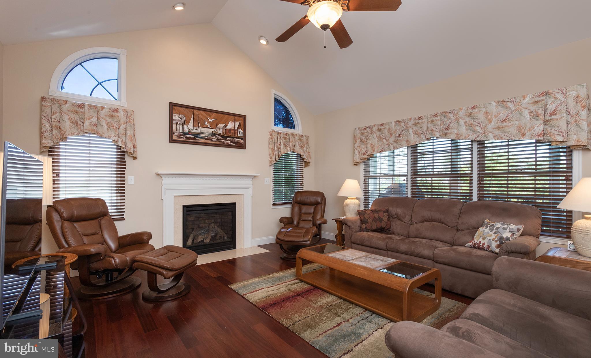 DEER PATH WOODS - Residential