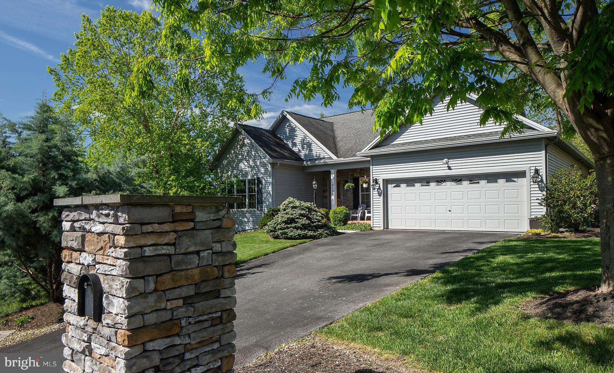 DEER PATH WOODS - Residential