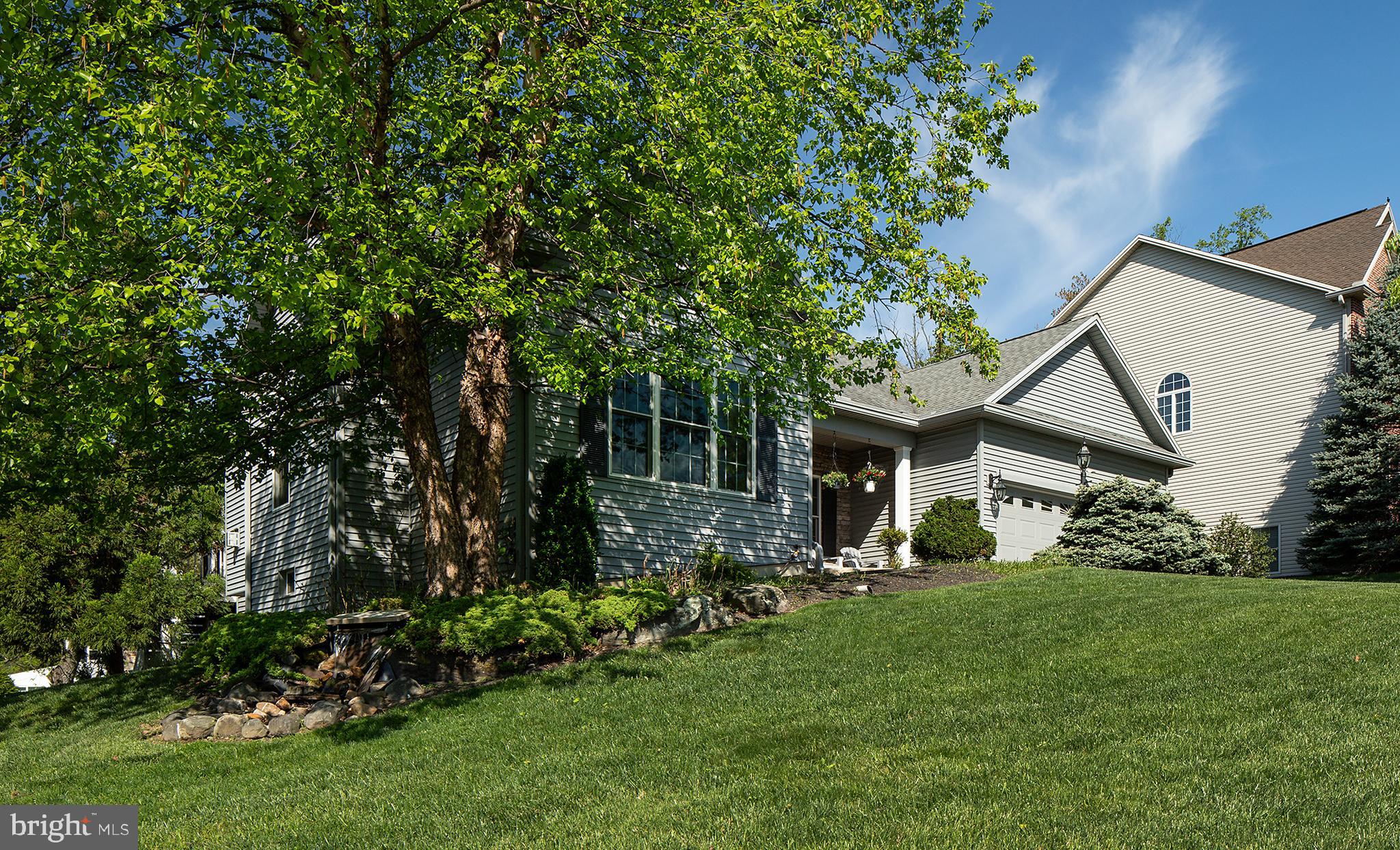 DEER PATH WOODS - Residential