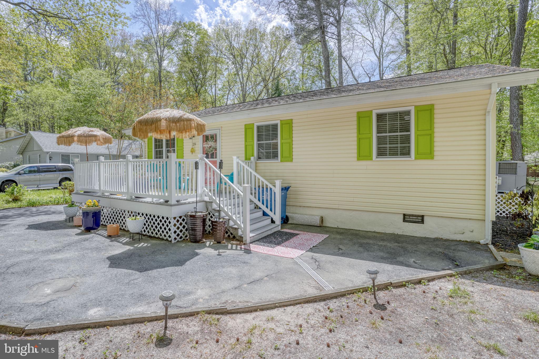 29 SAINT MARTINS LANE