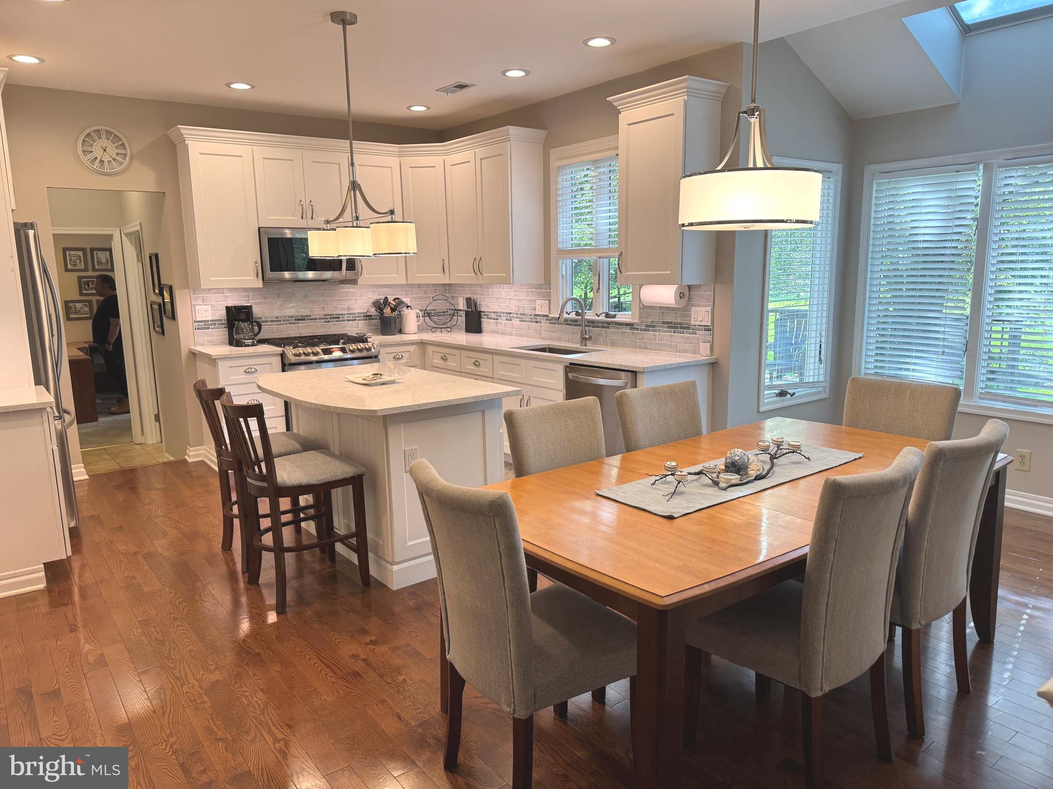 15 BAYBERRY CLOSE