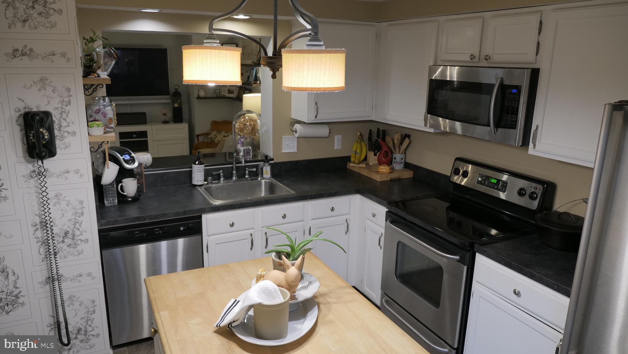 ROCKBURN COMMONS - Residential