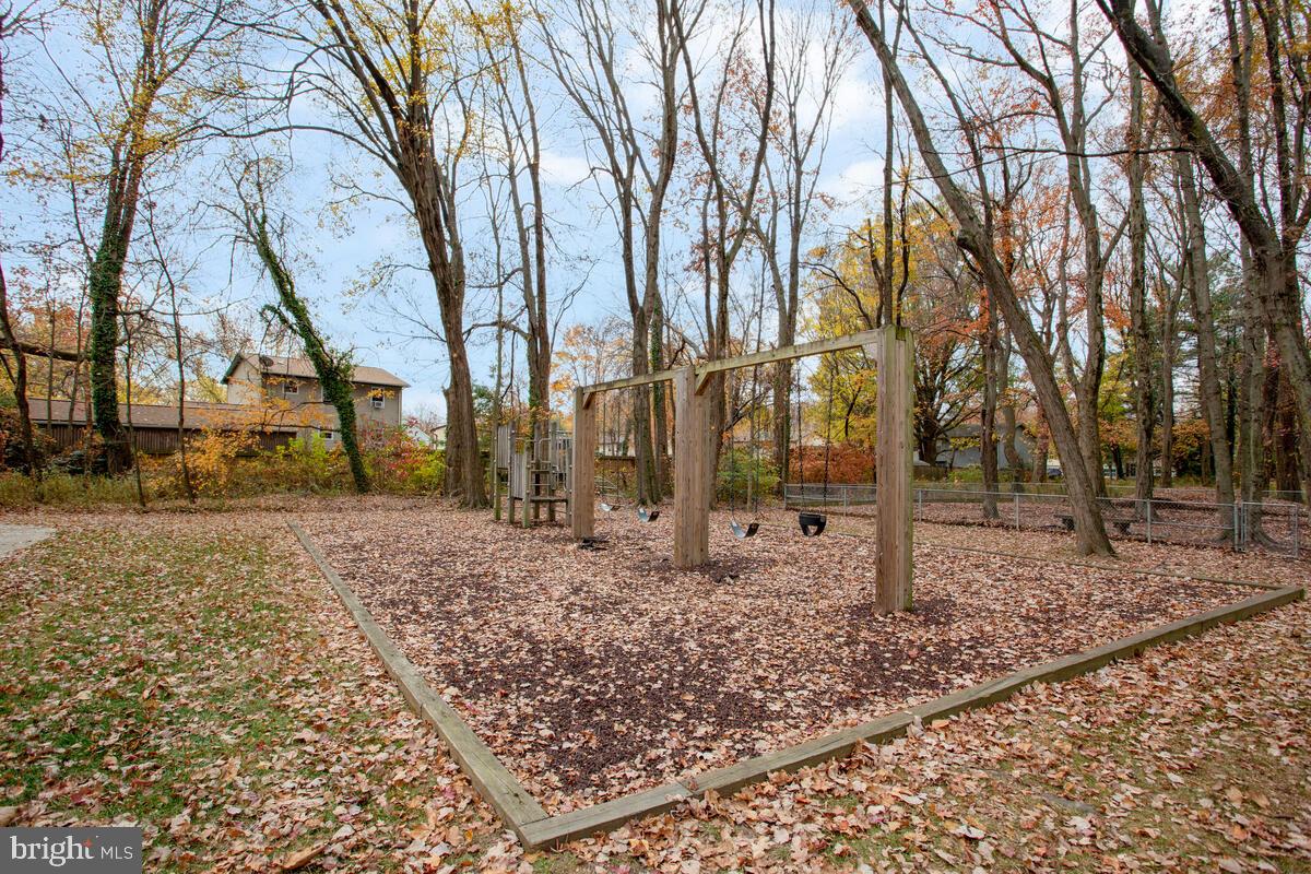 WOODS LANDING - Residential