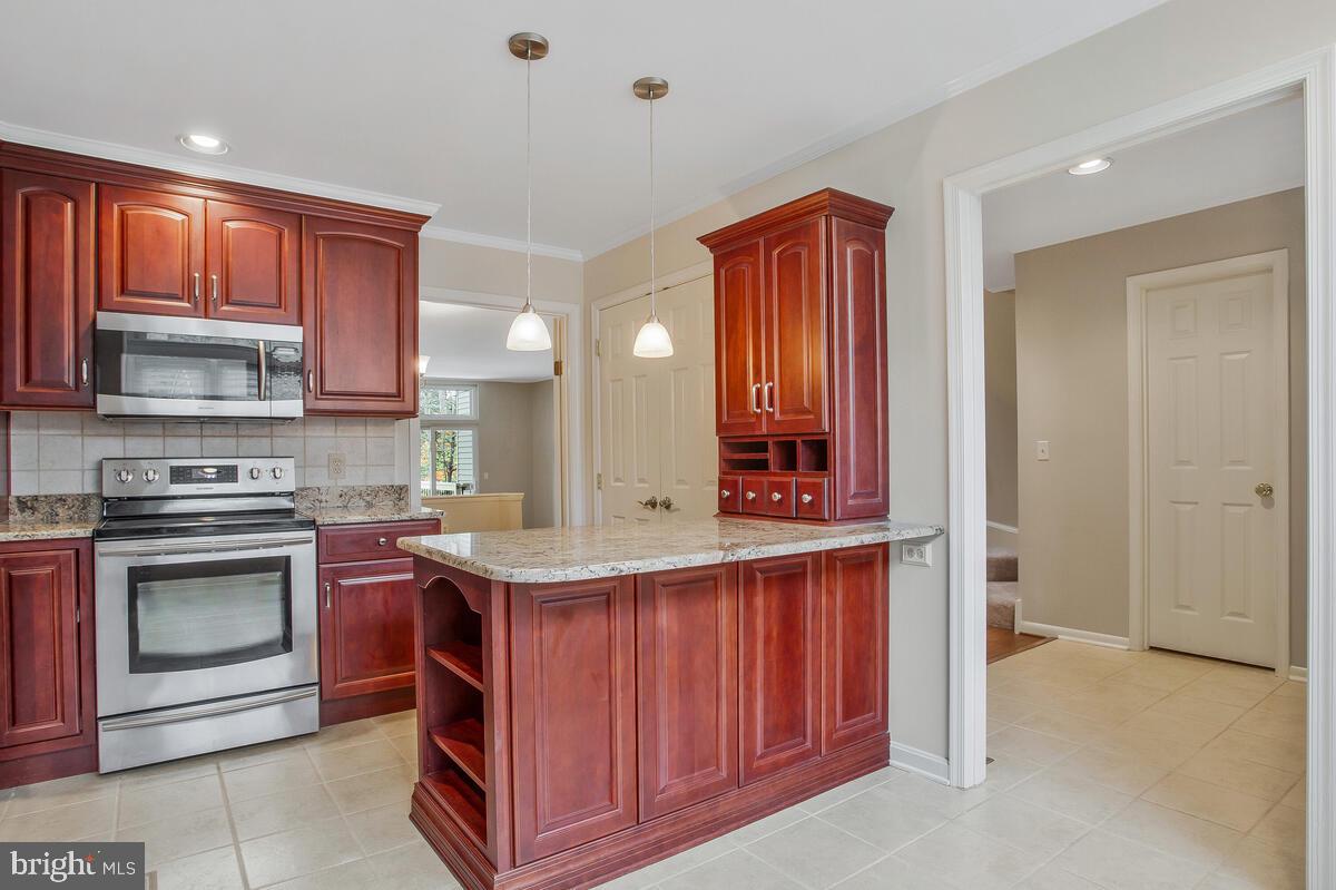 WOODS LANDING - Residential