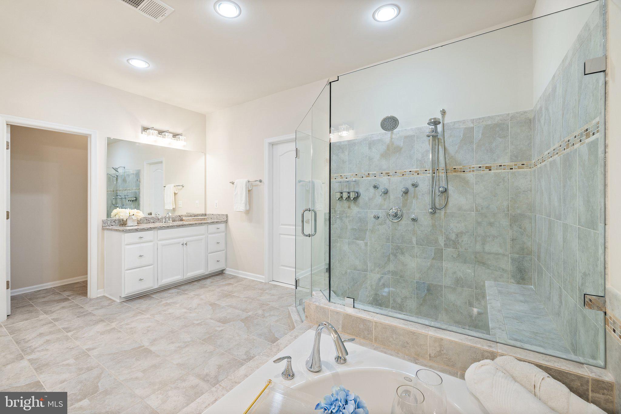 WILLOWSFORD - Residential