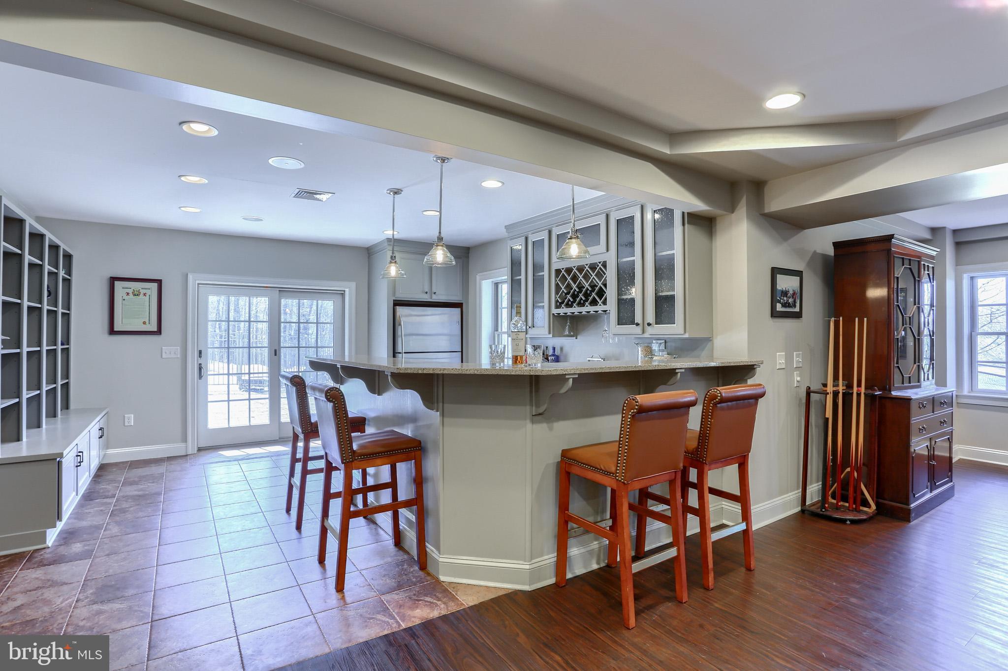 SOUTHRIDGE - Residential