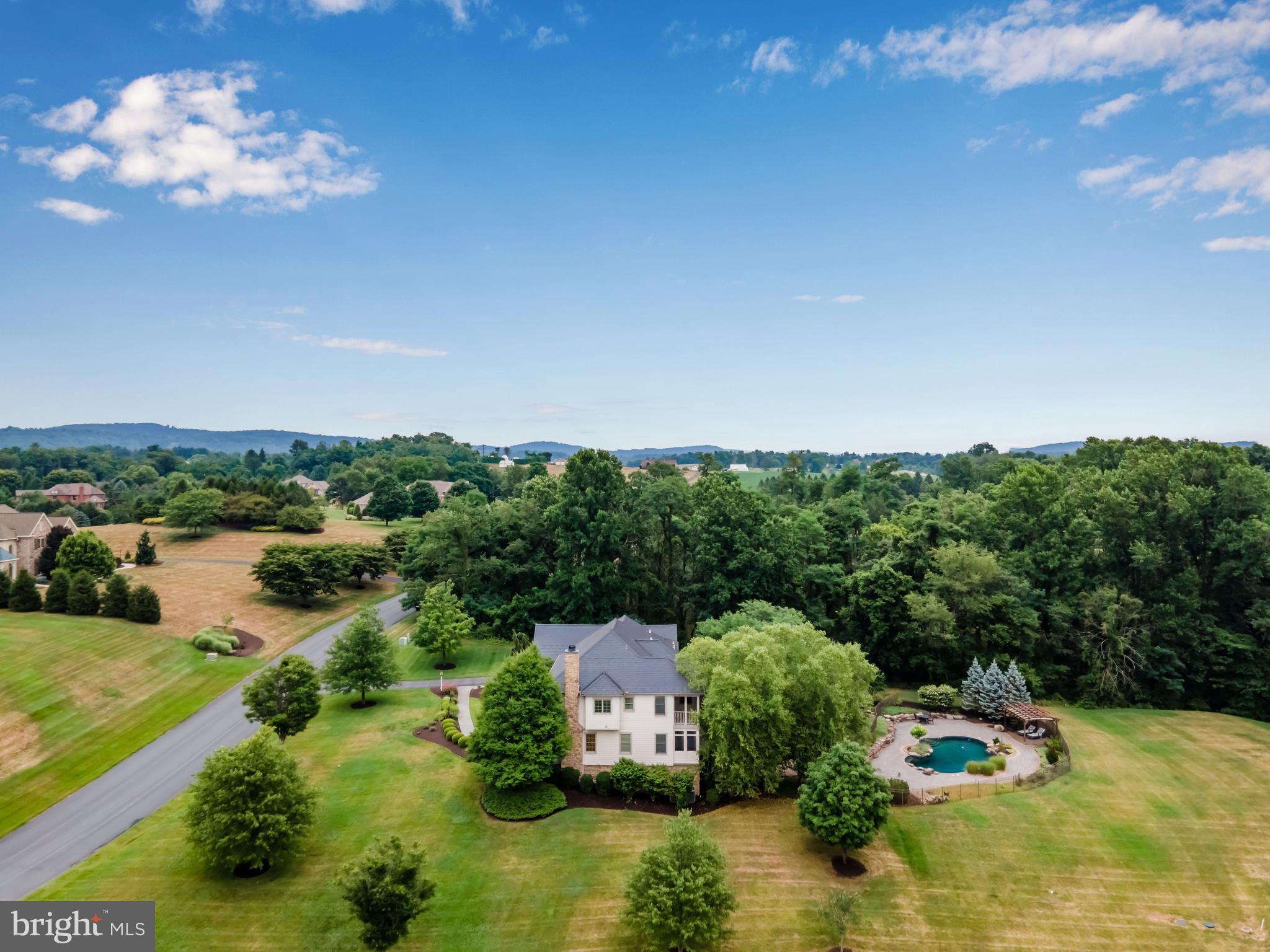 SOUTHRIDGE - Residential