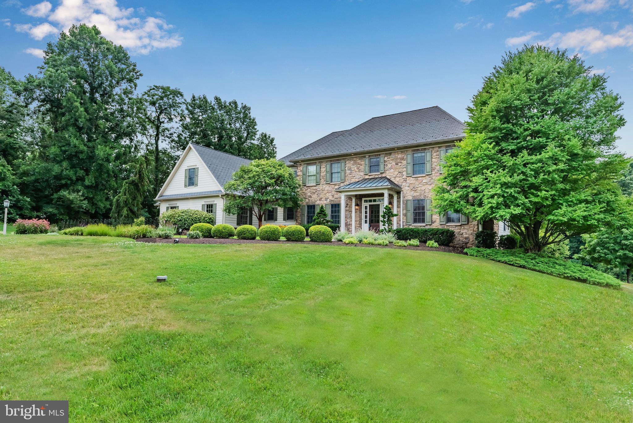 SOUTHRIDGE - Residential